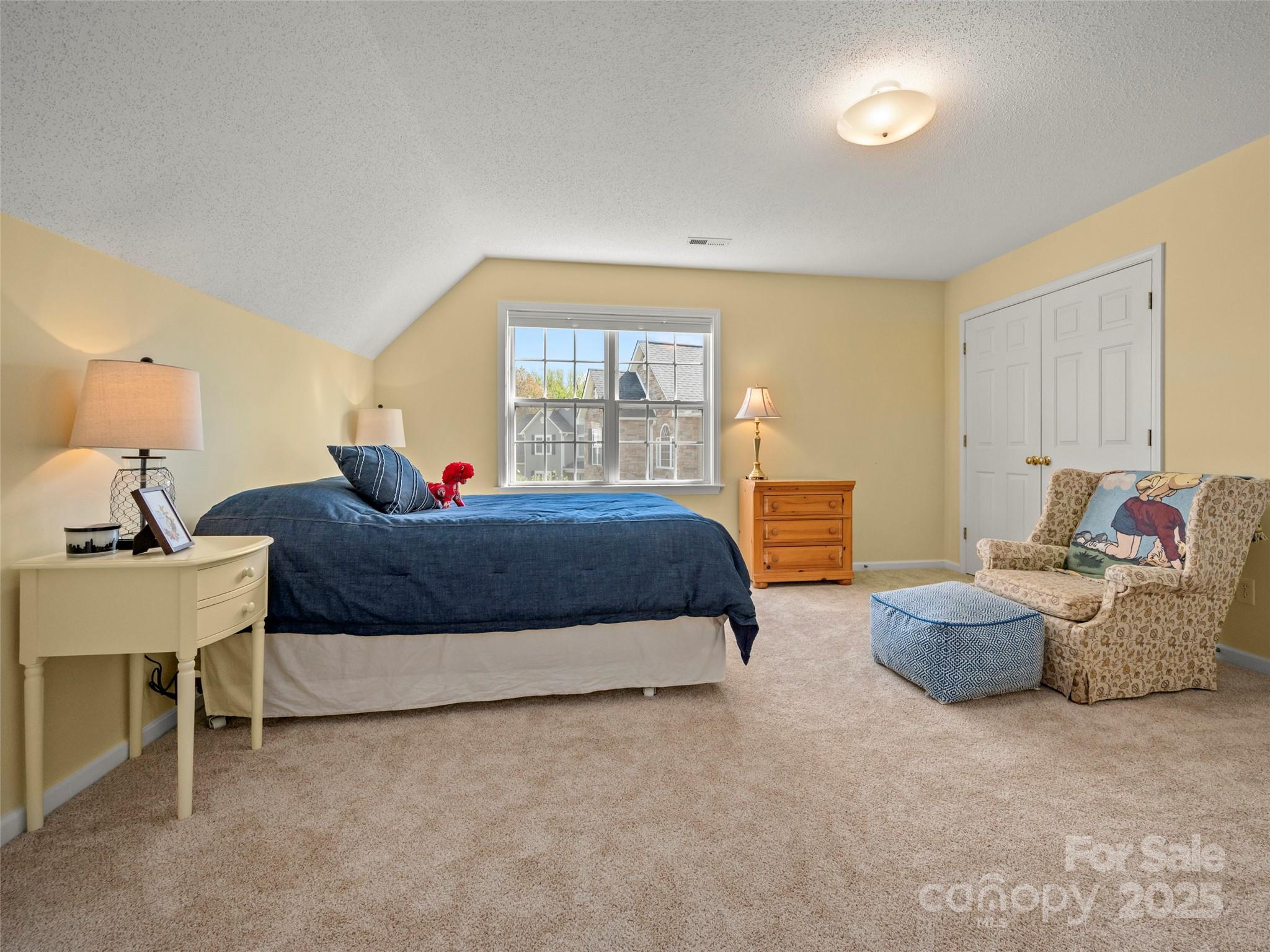 444 English Oak Road