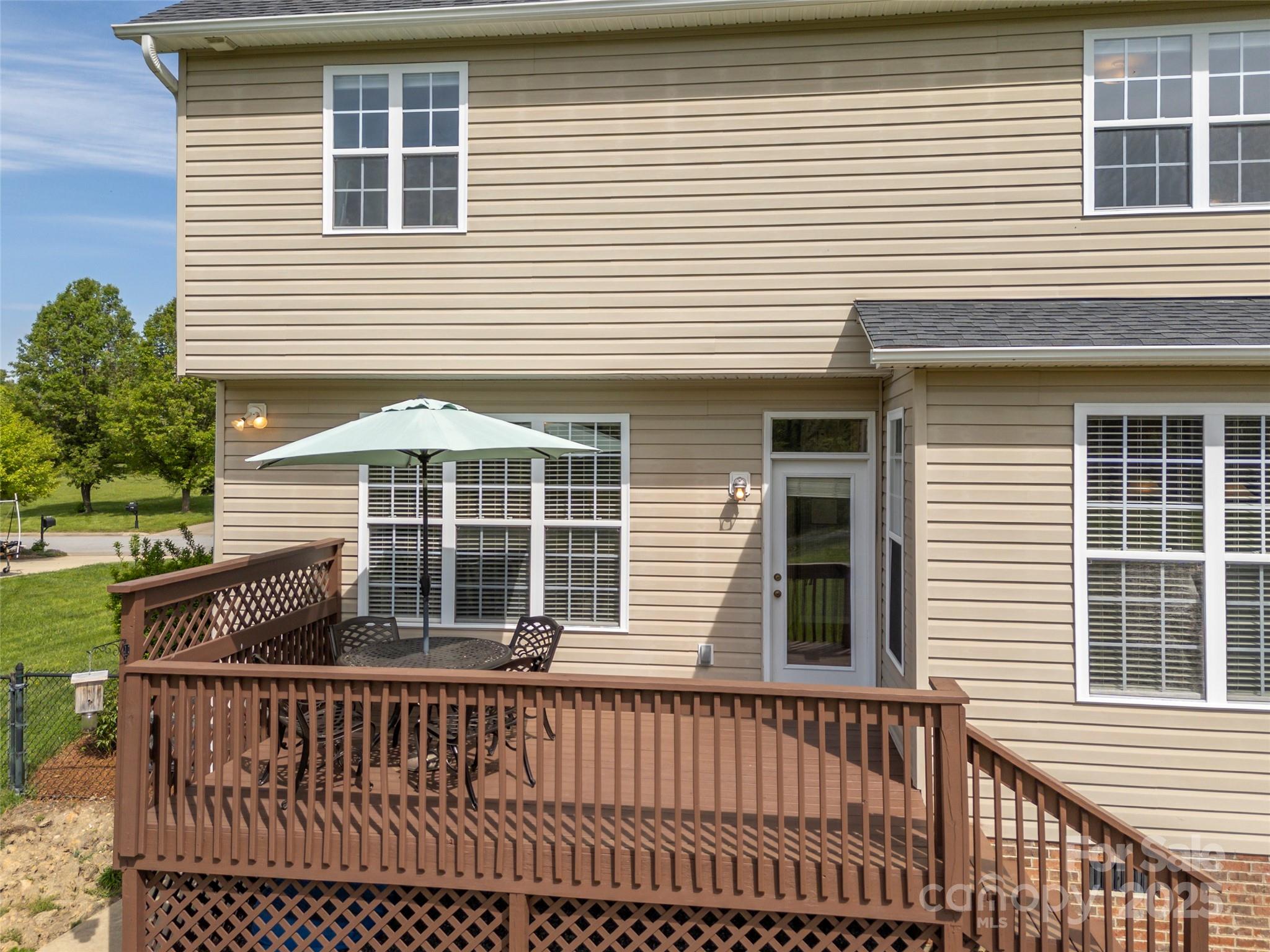 444 English Oak Road
