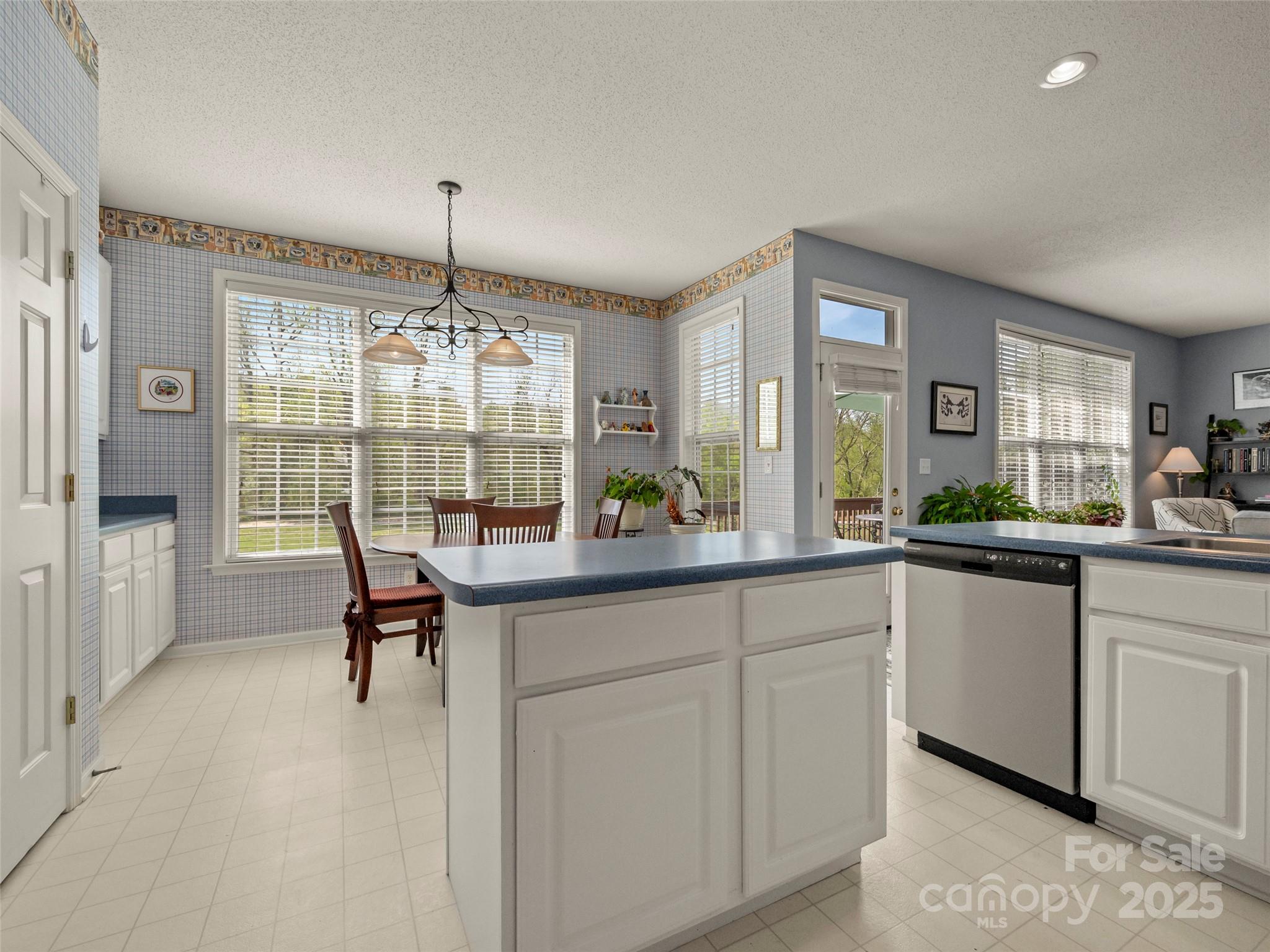 444 English Oak Road