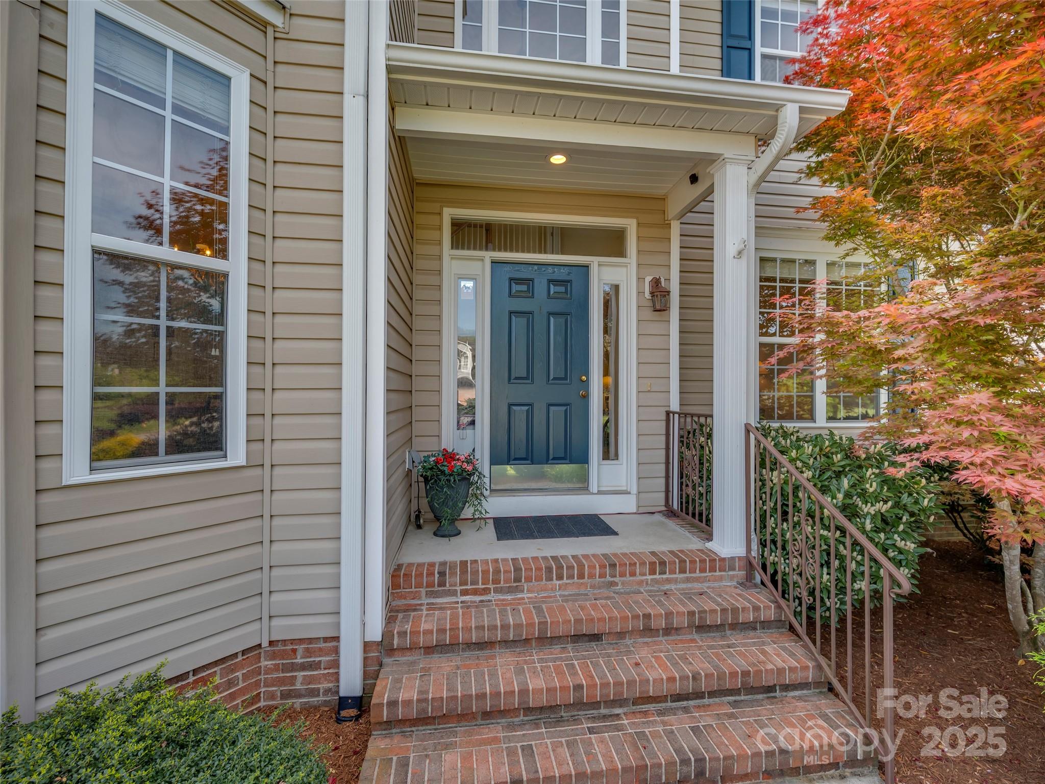 444 English Oak Road