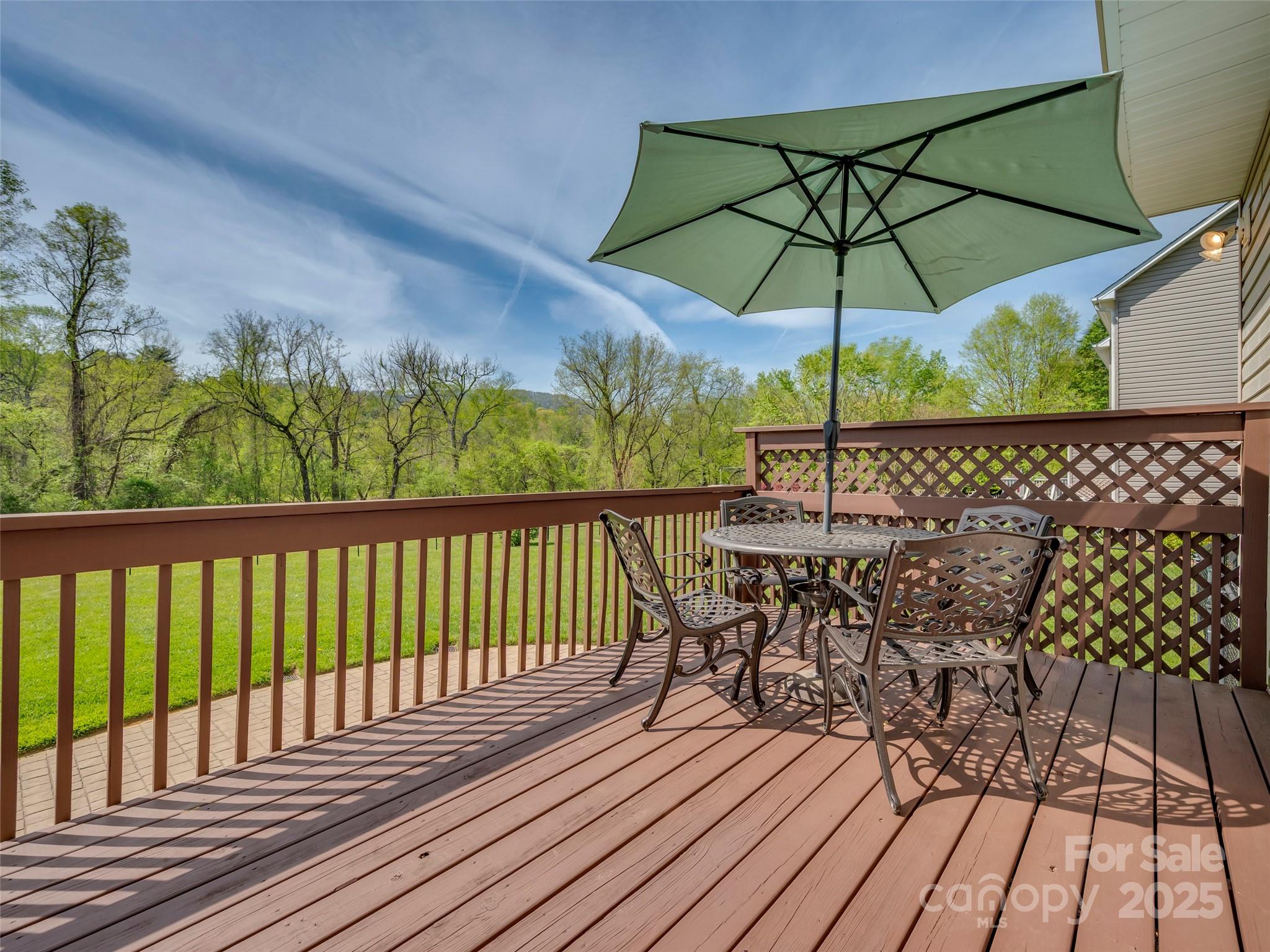 444 English Oak Road