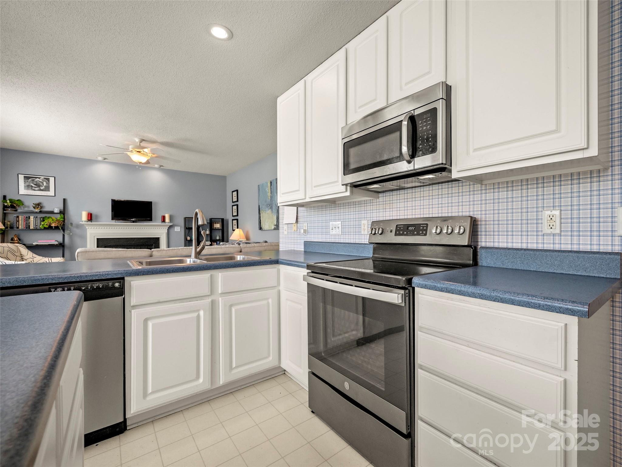 444 English Oak Road