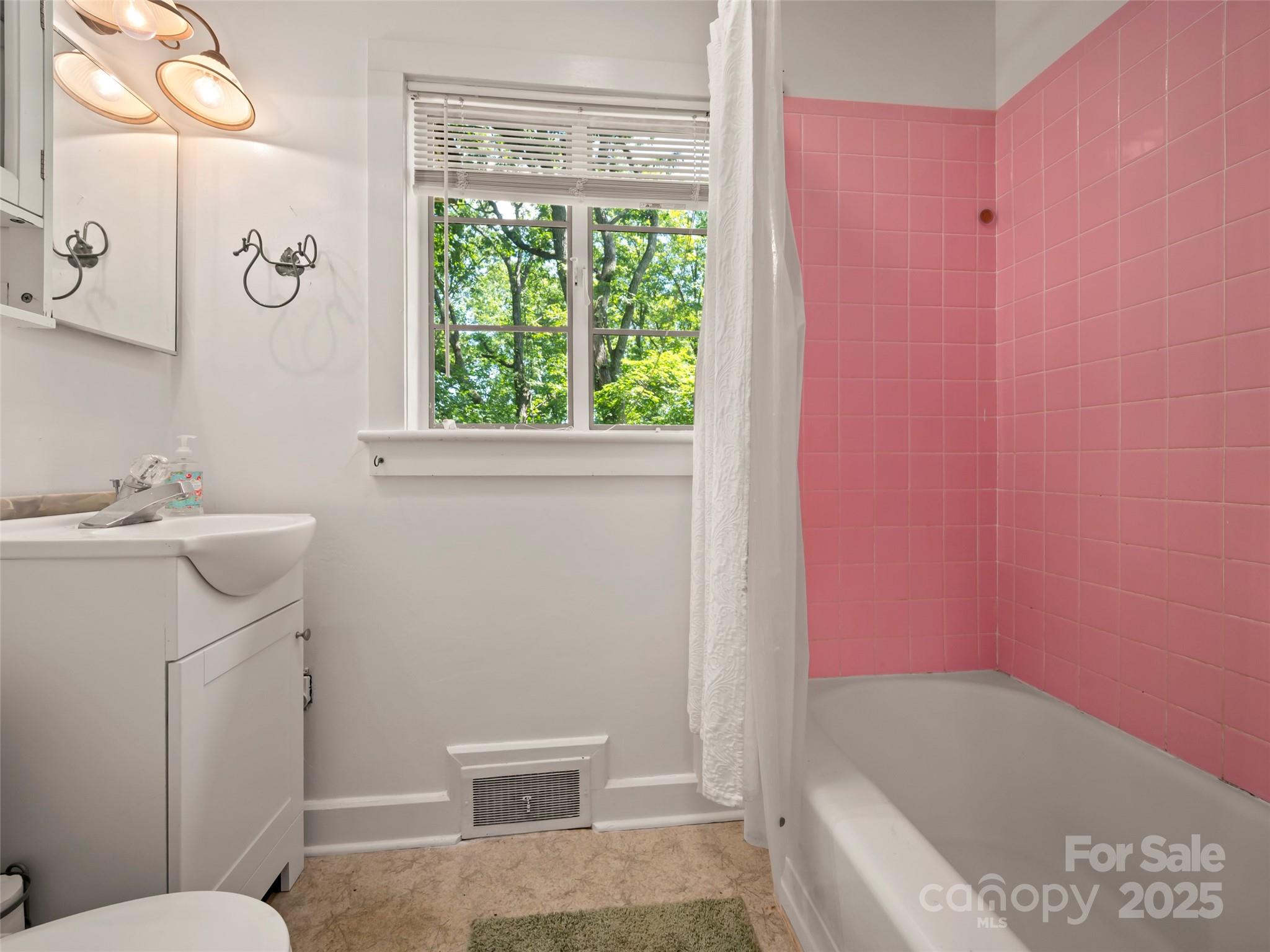 456 Baker Road