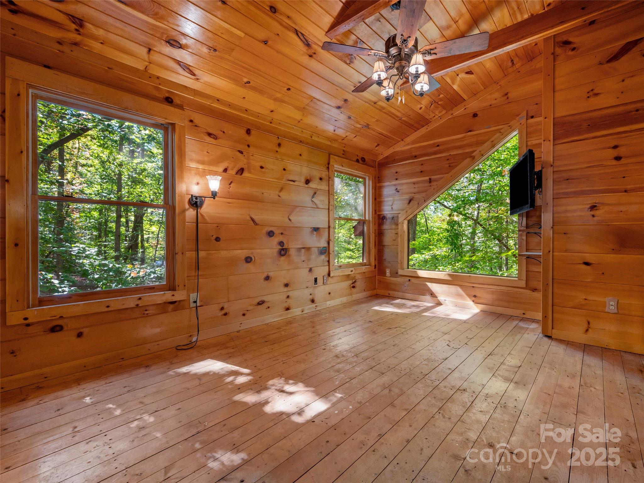 329 Cinnamon Ridge