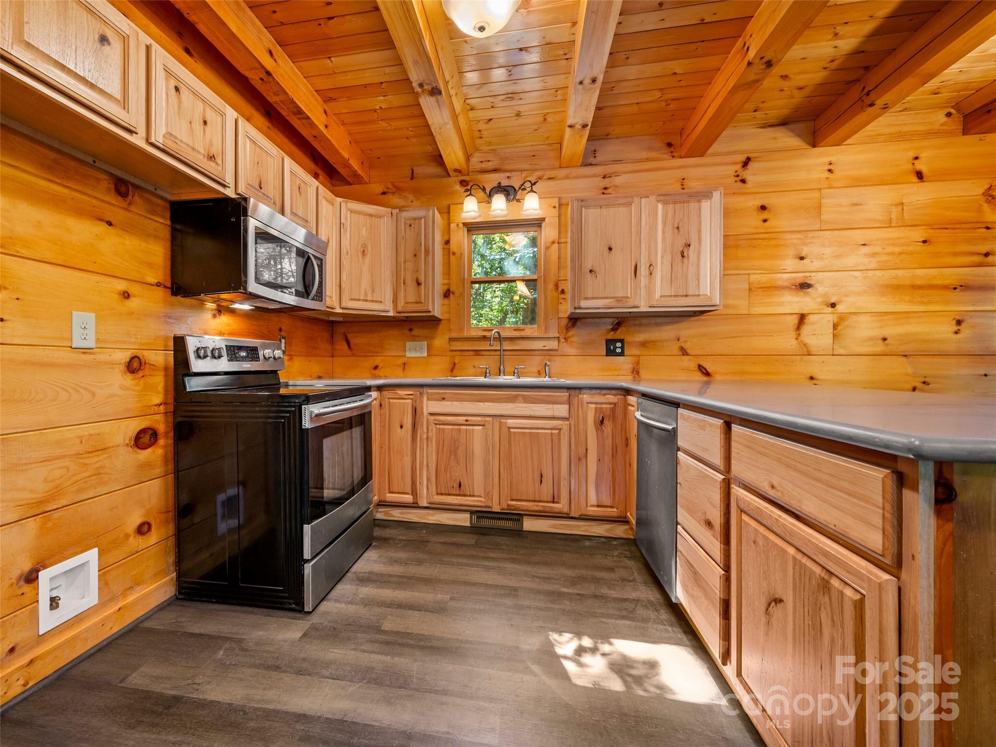 329 Cinnamon Ridge