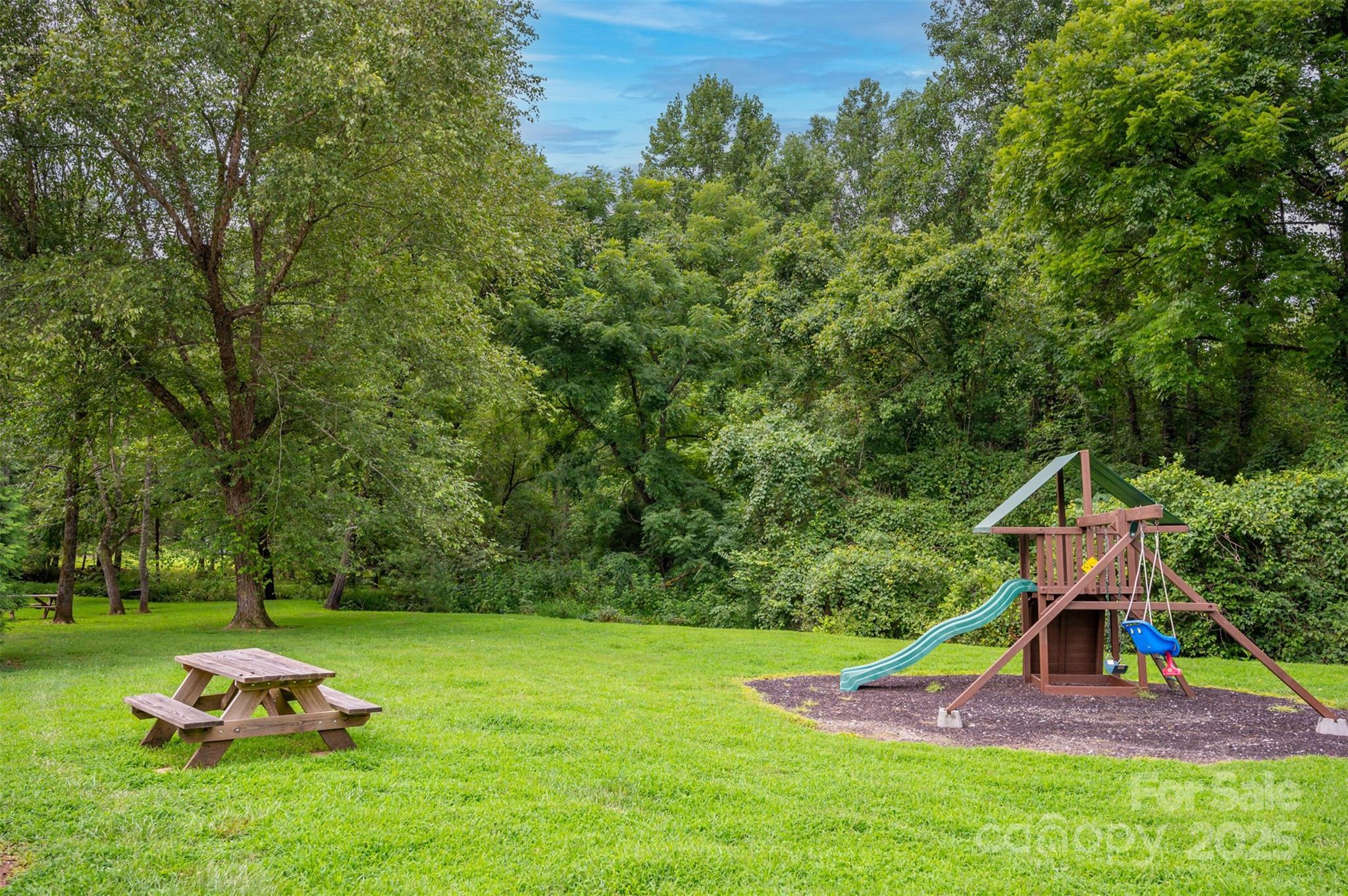 329 Cinnamon Ridge