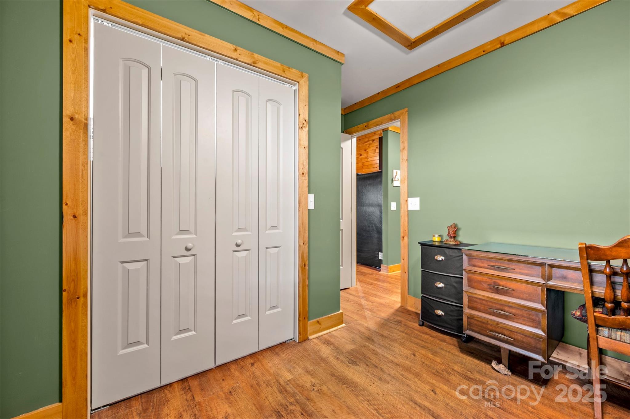 311 Mountain Lookout Drive
