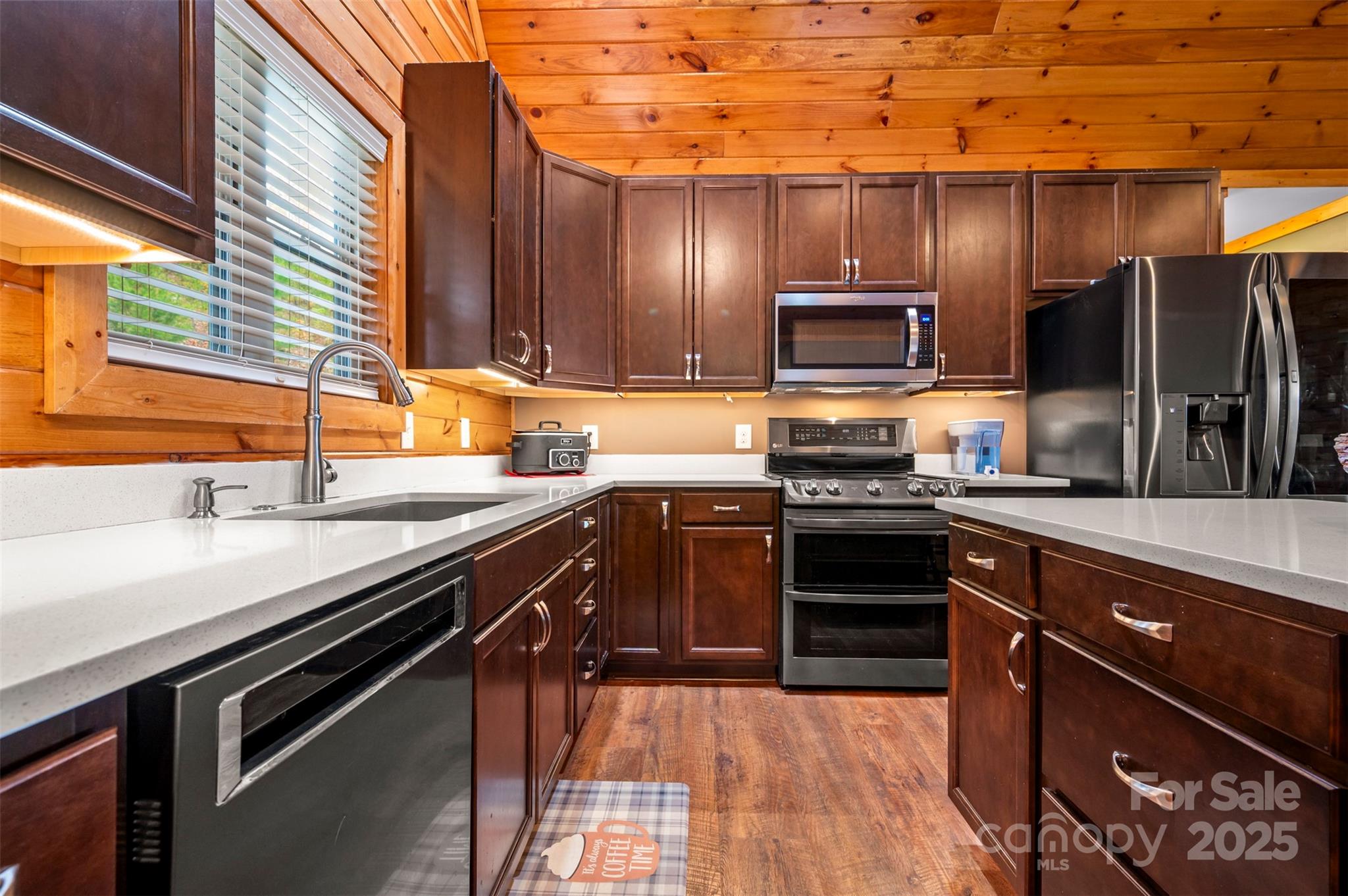311 Mountain Lookout Drive
