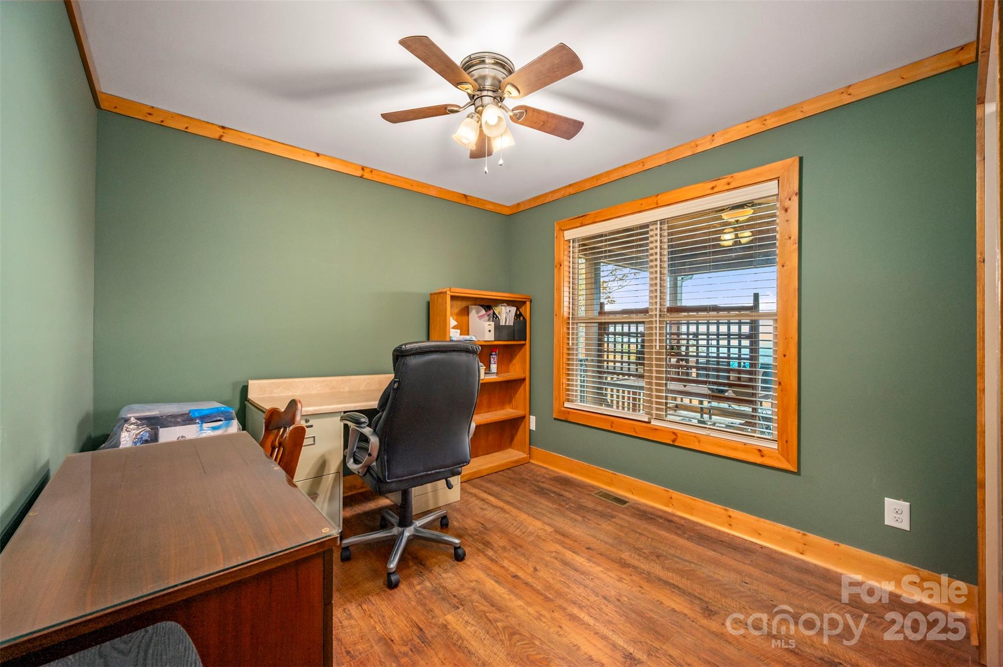 311 Mountain Lookout Drive