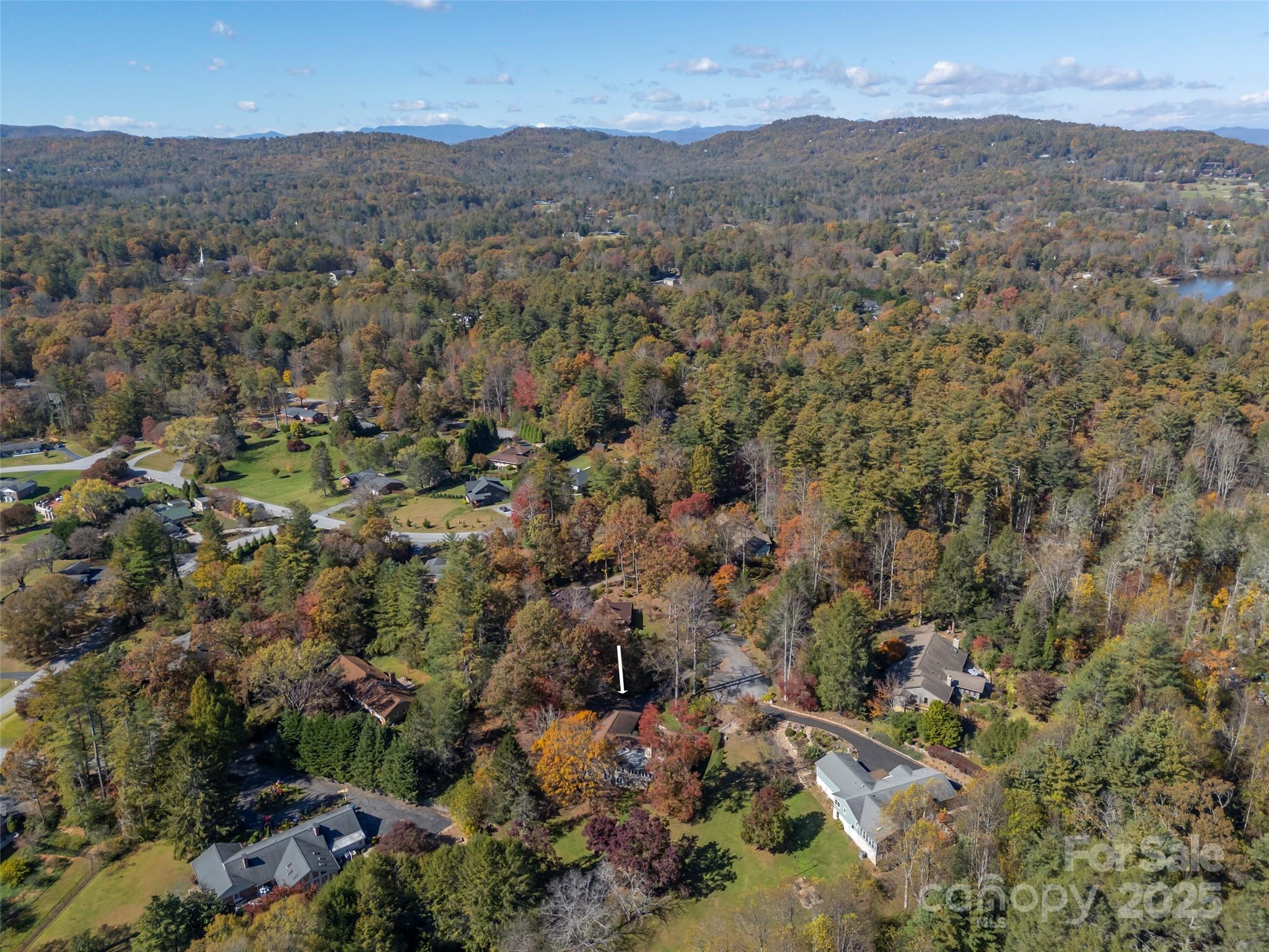 510 E Crooked Creek Lane