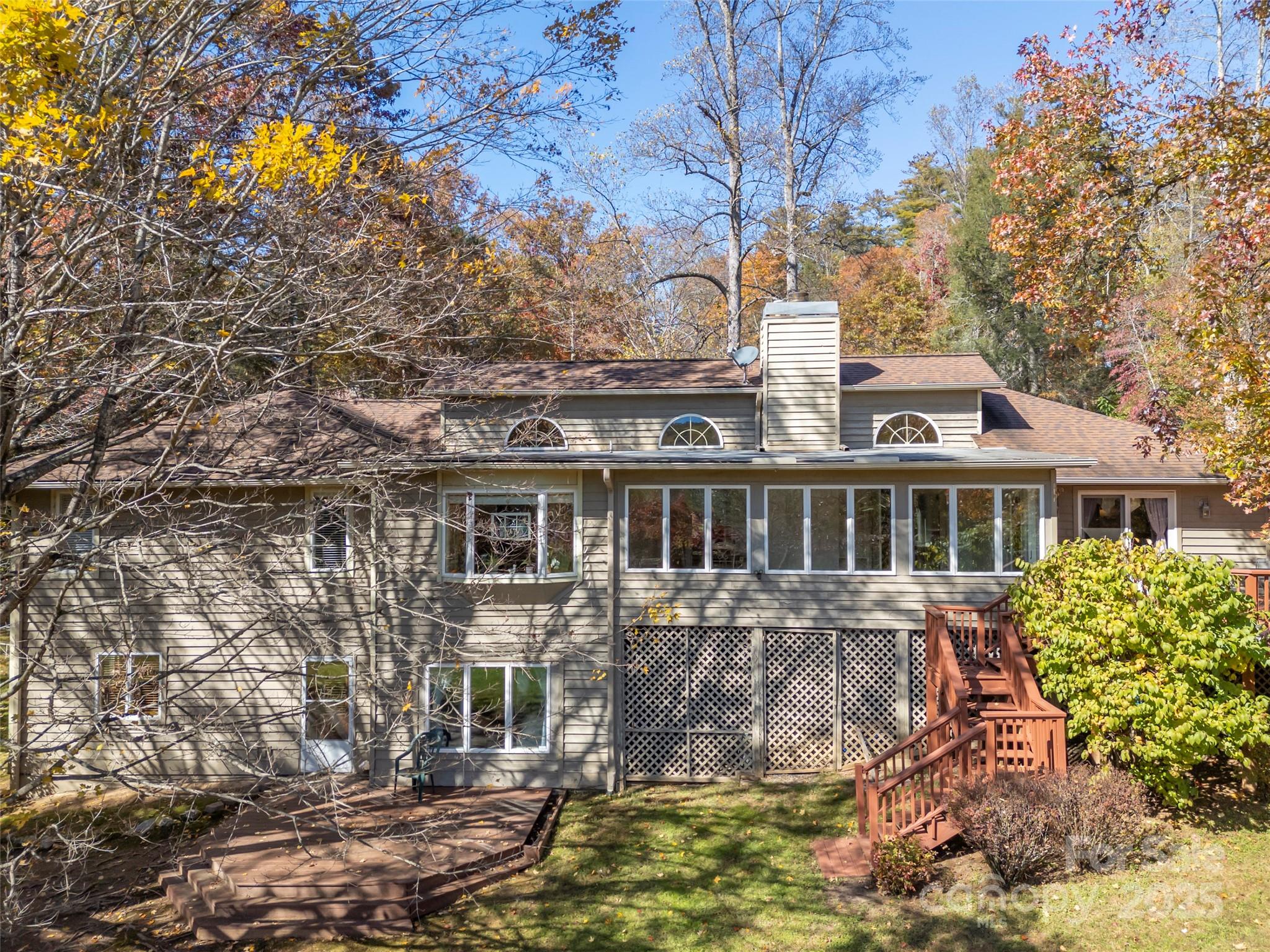 510 E Crooked Creek Lane