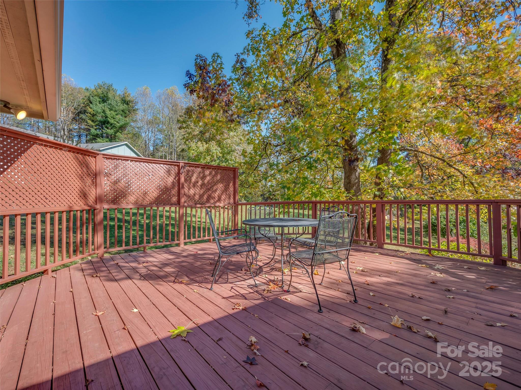 510 E Crooked Creek Lane