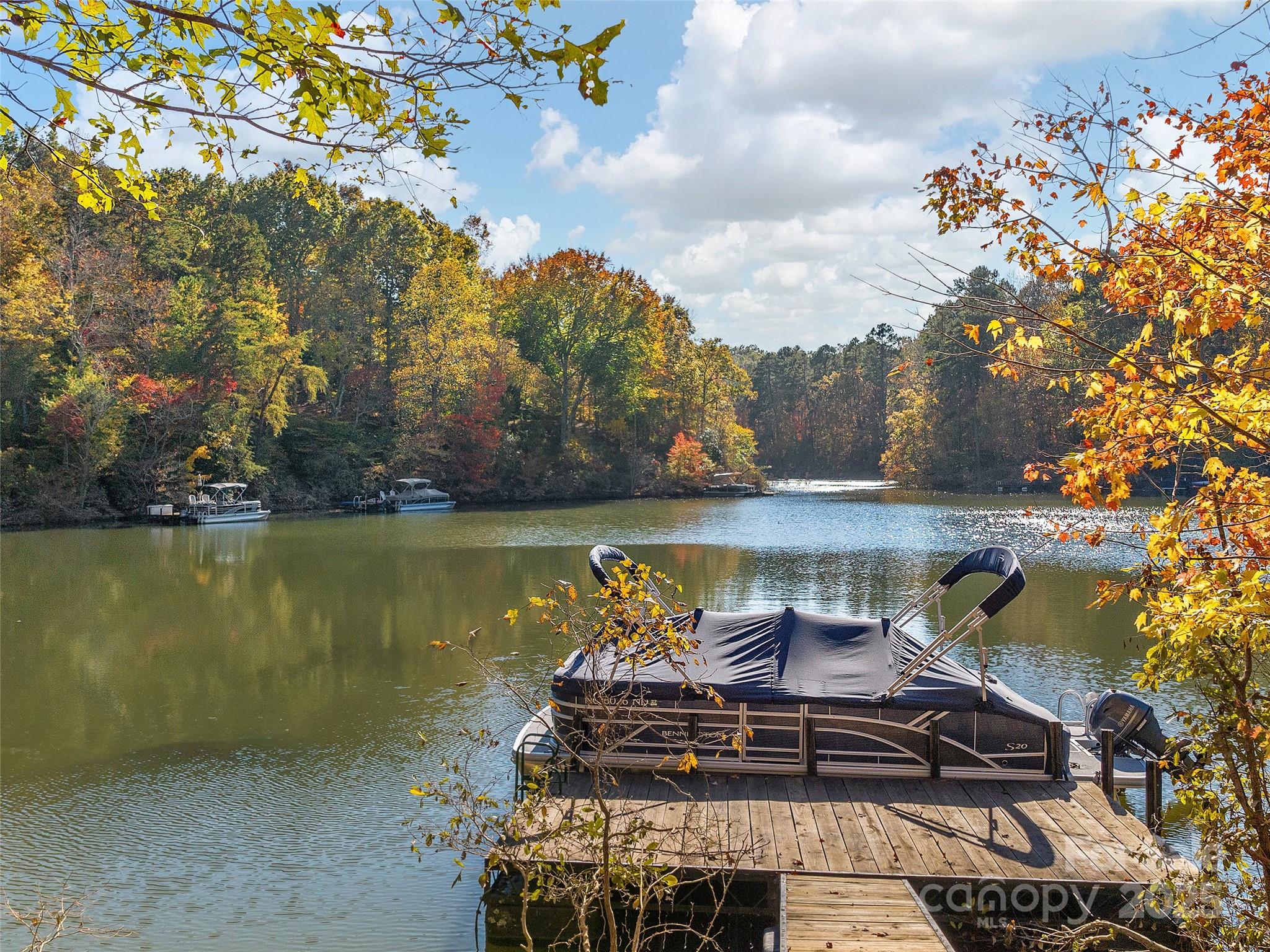 000 South Cove Road Unit: 17