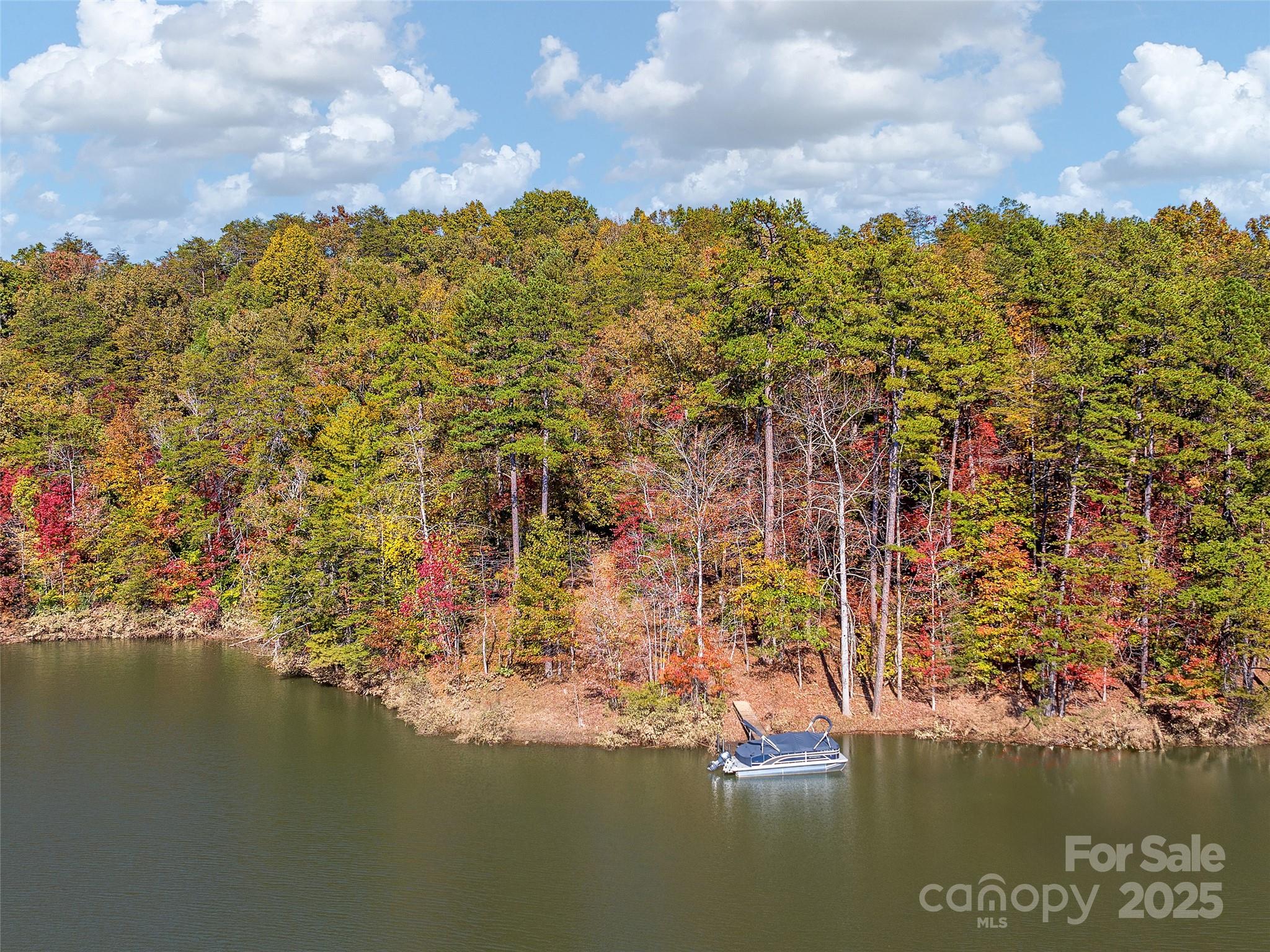 000 South Cove Road Unit: 17