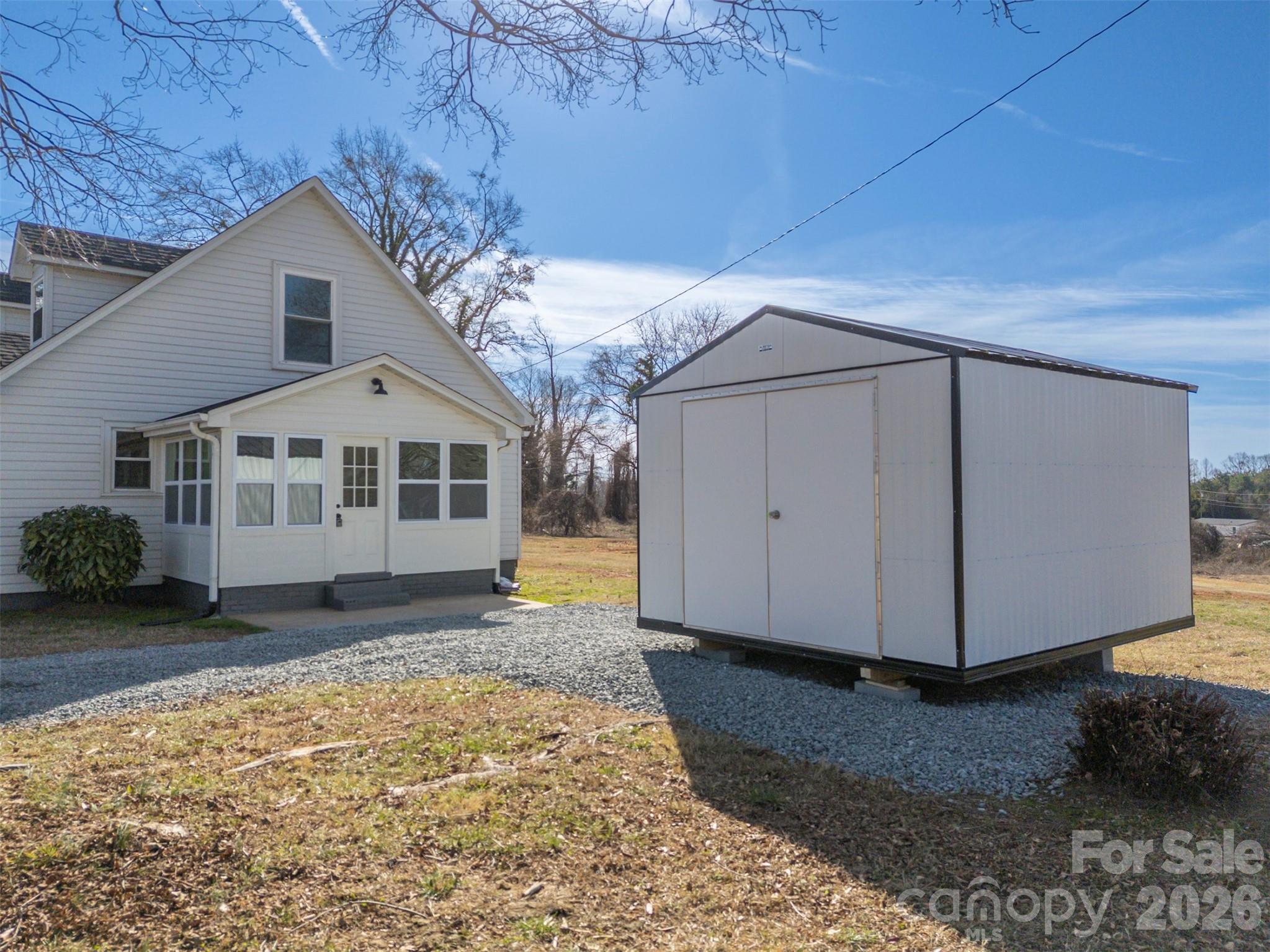 1206 Oakland Road