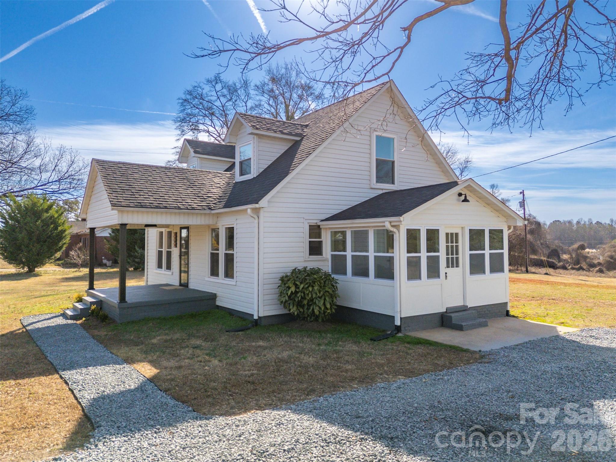 1206 Oakland Road