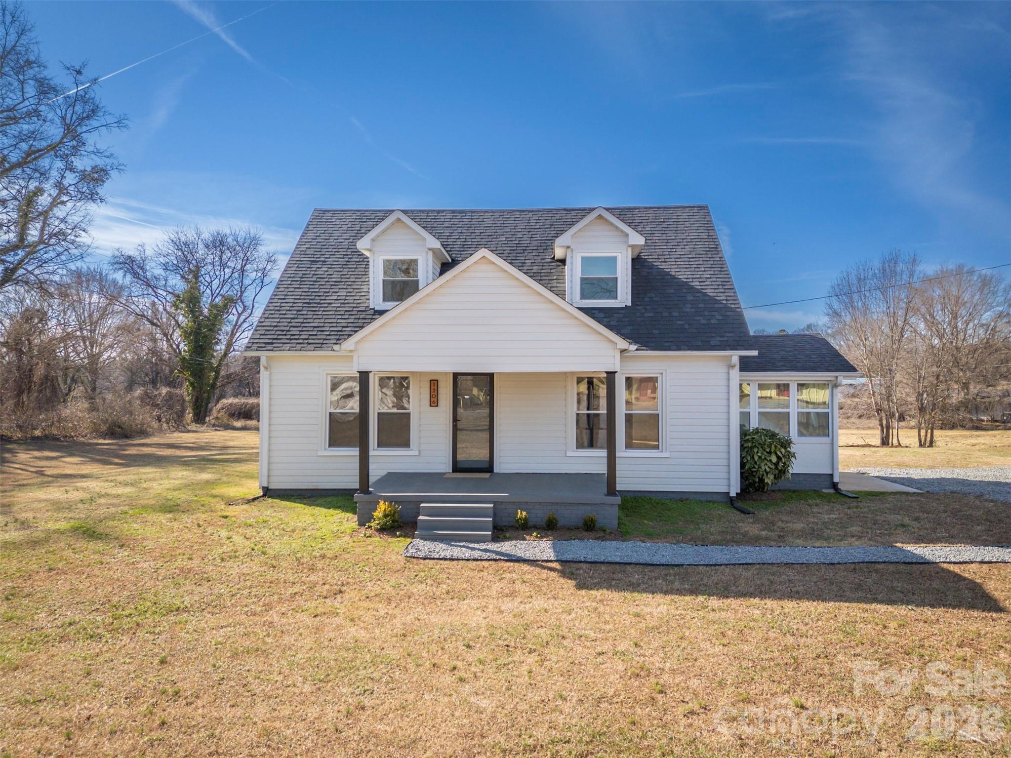 1206 Oakland Road