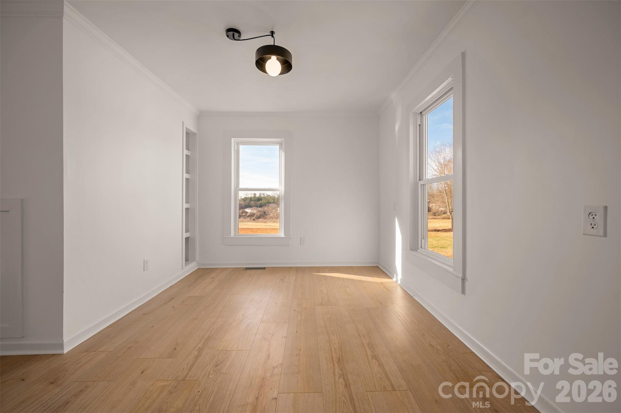 1206 Oakland Road