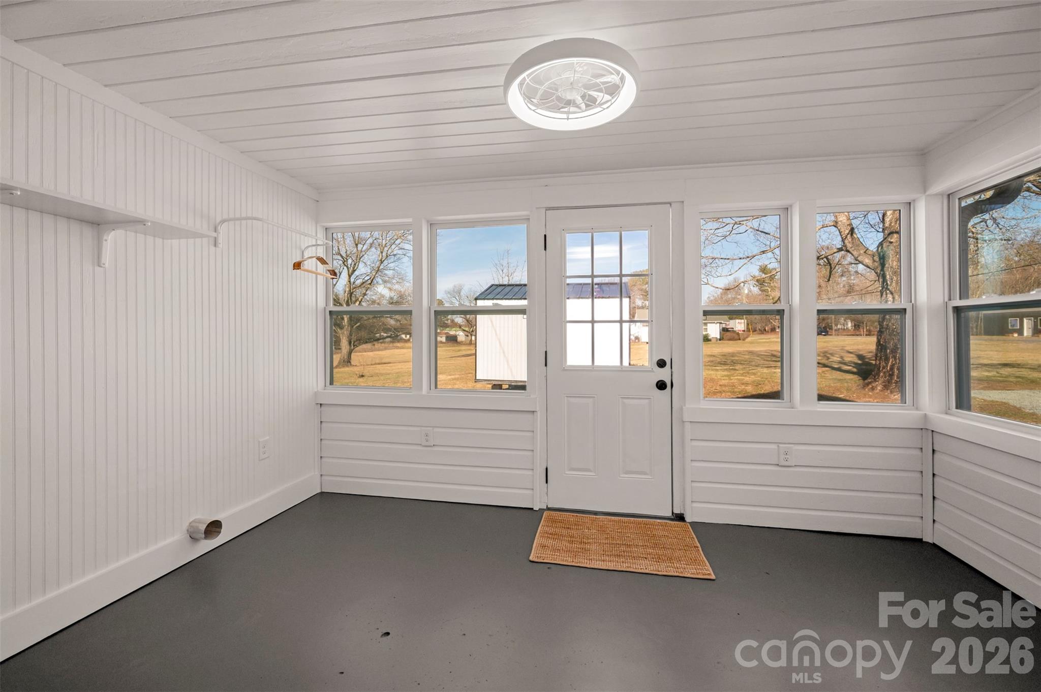 1206 Oakland Road