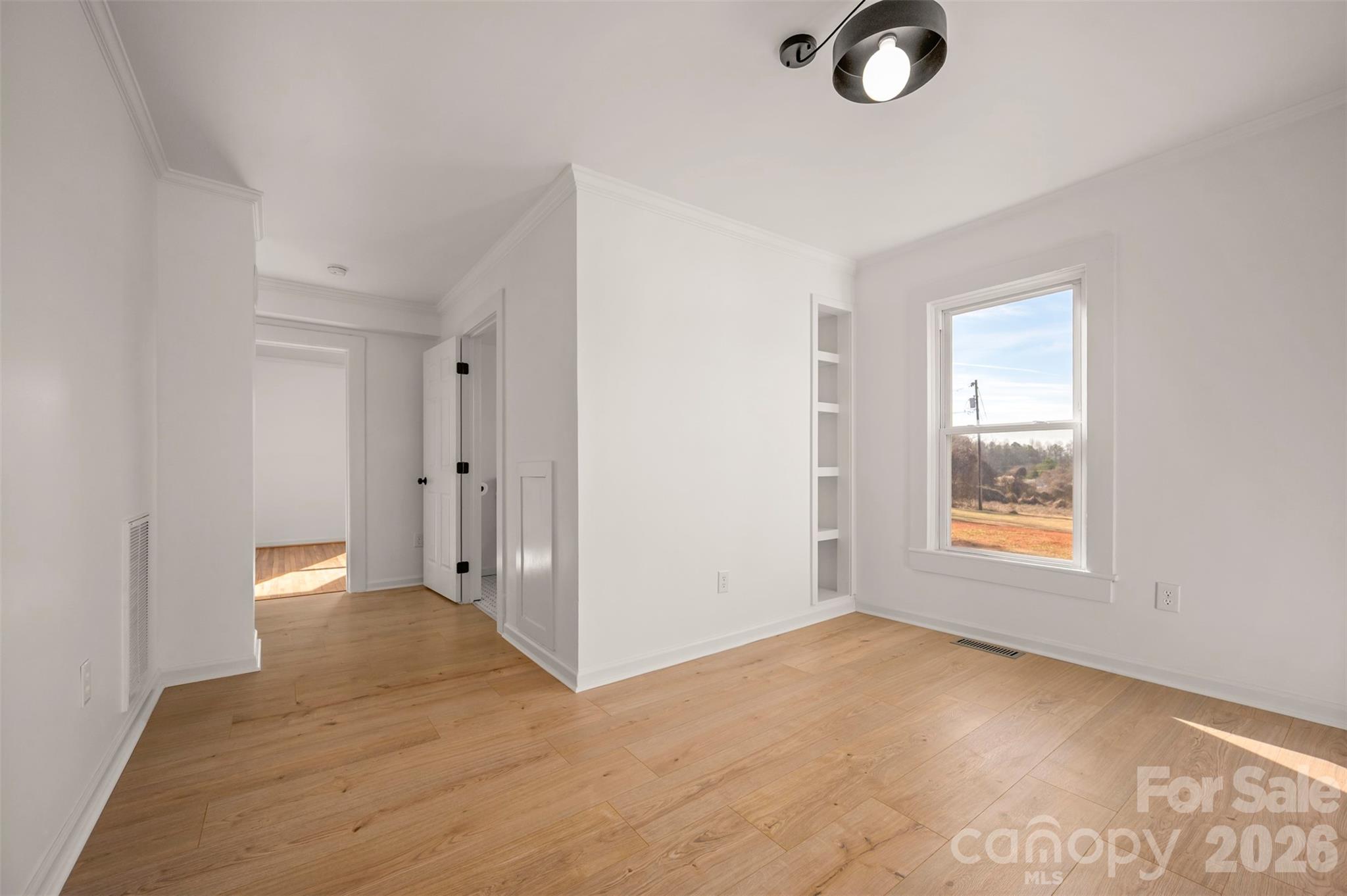 1206 Oakland Road