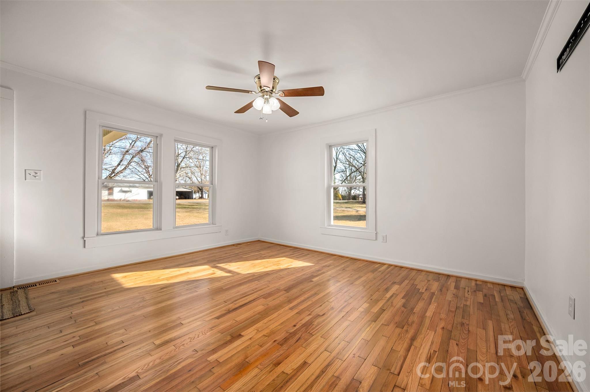 1206 Oakland Road