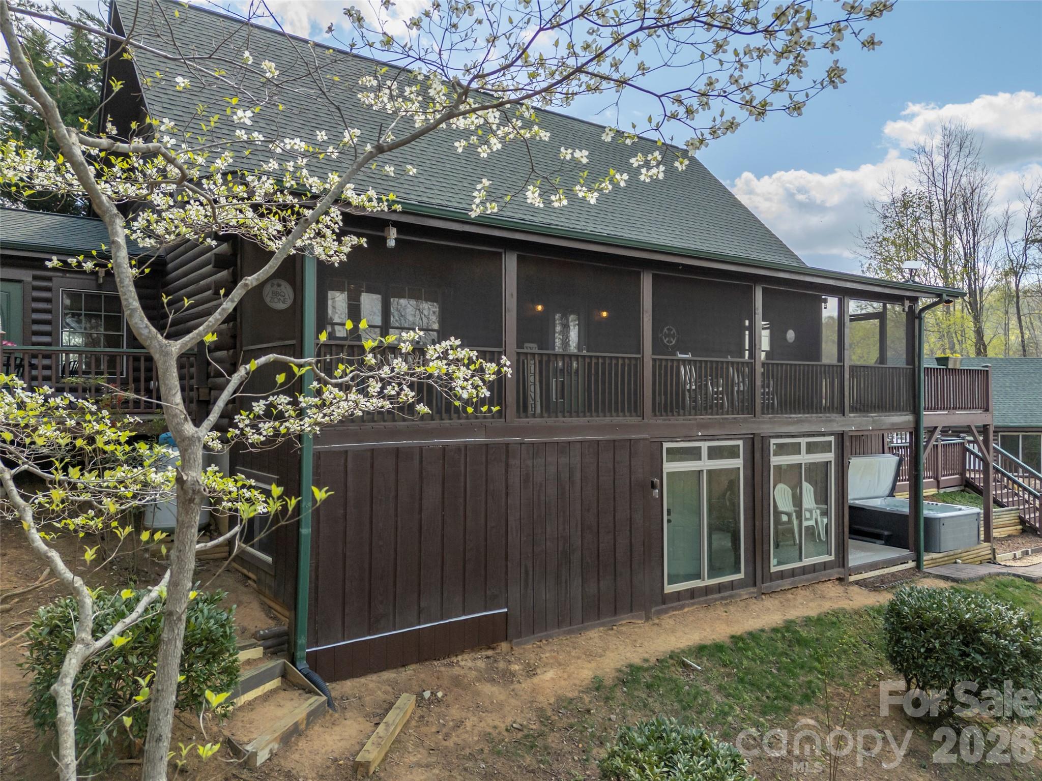 107 Woodgate Drive