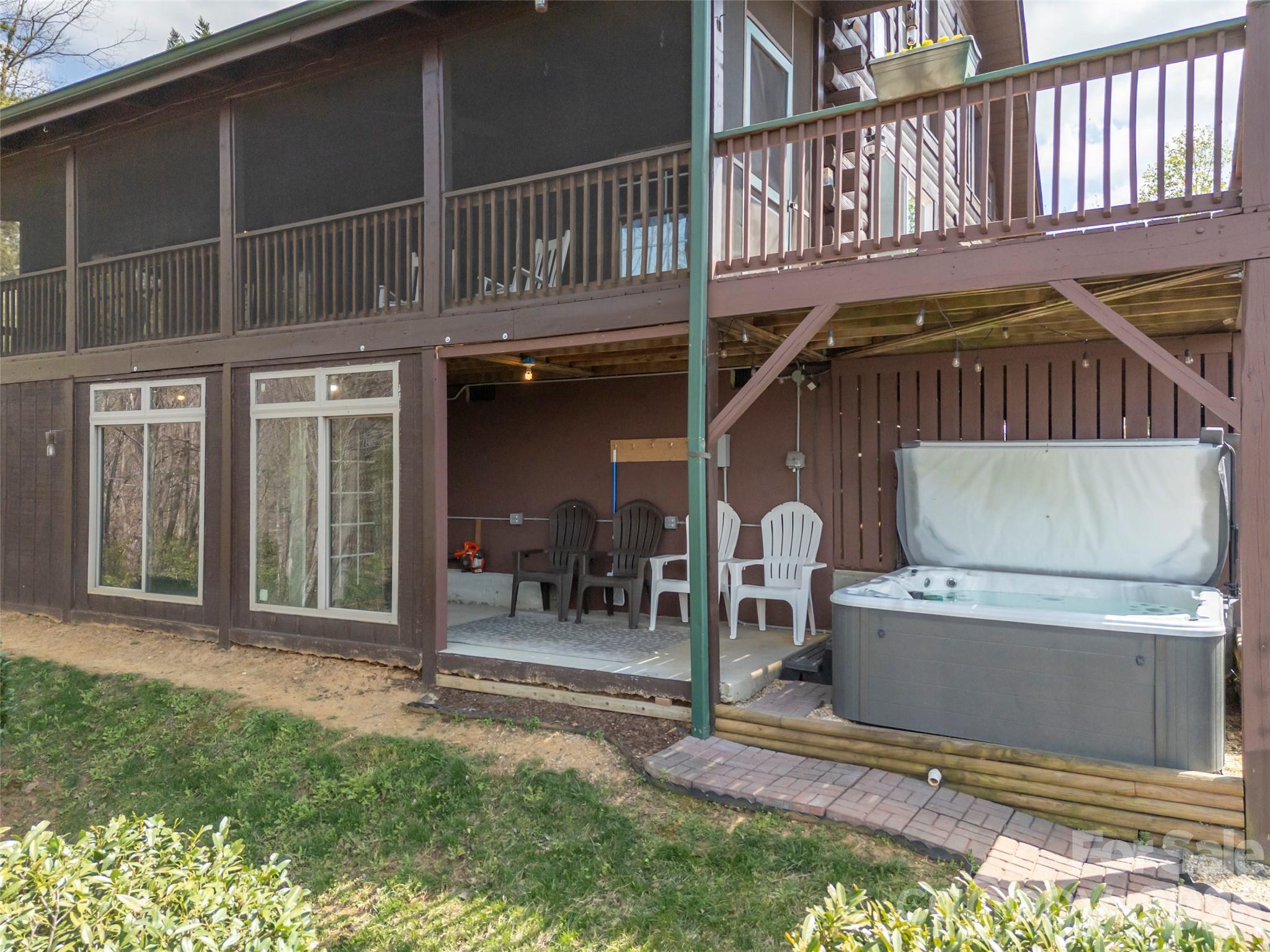 107 Woodgate Drive