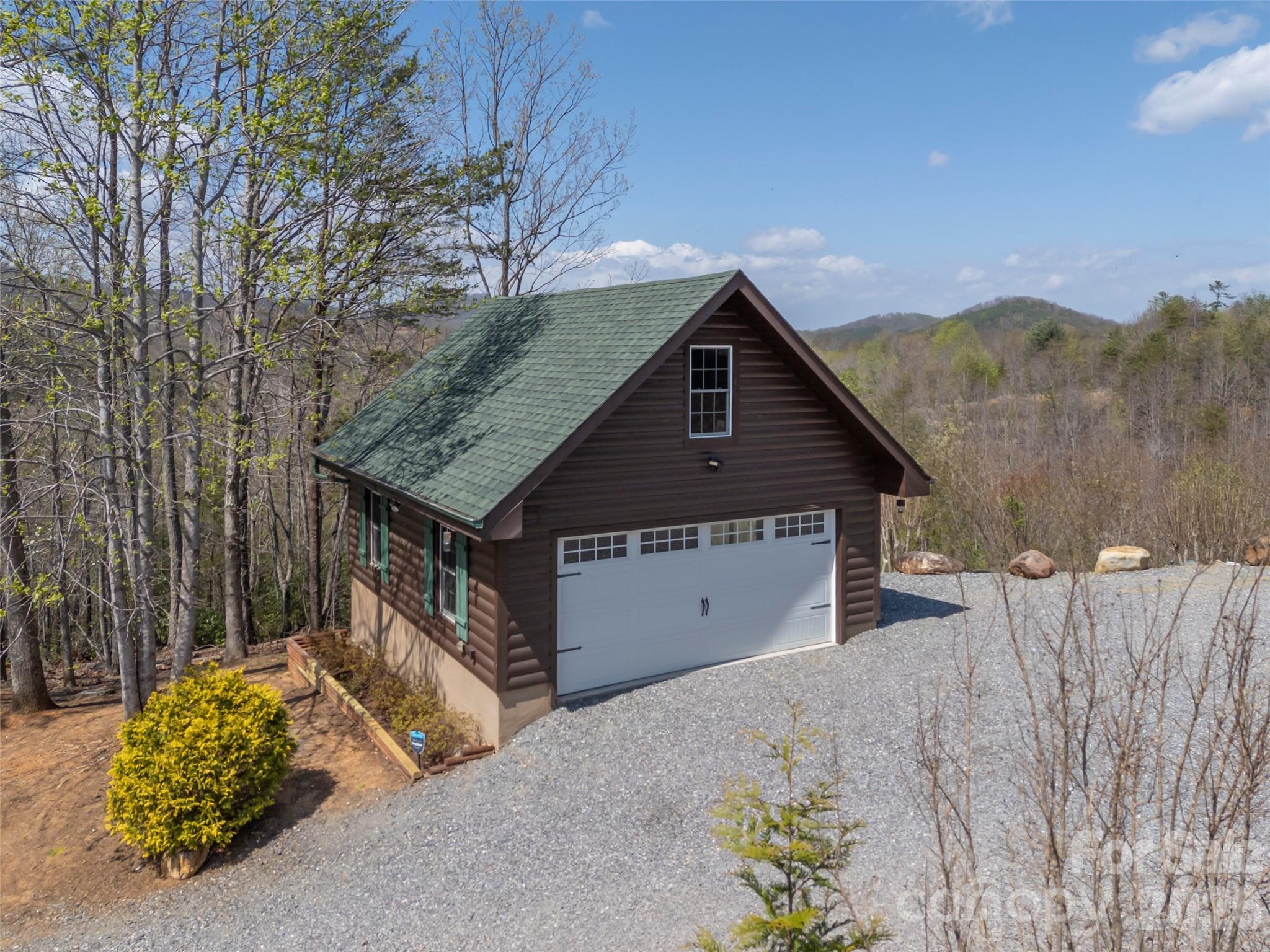 107 Woodgate Drive