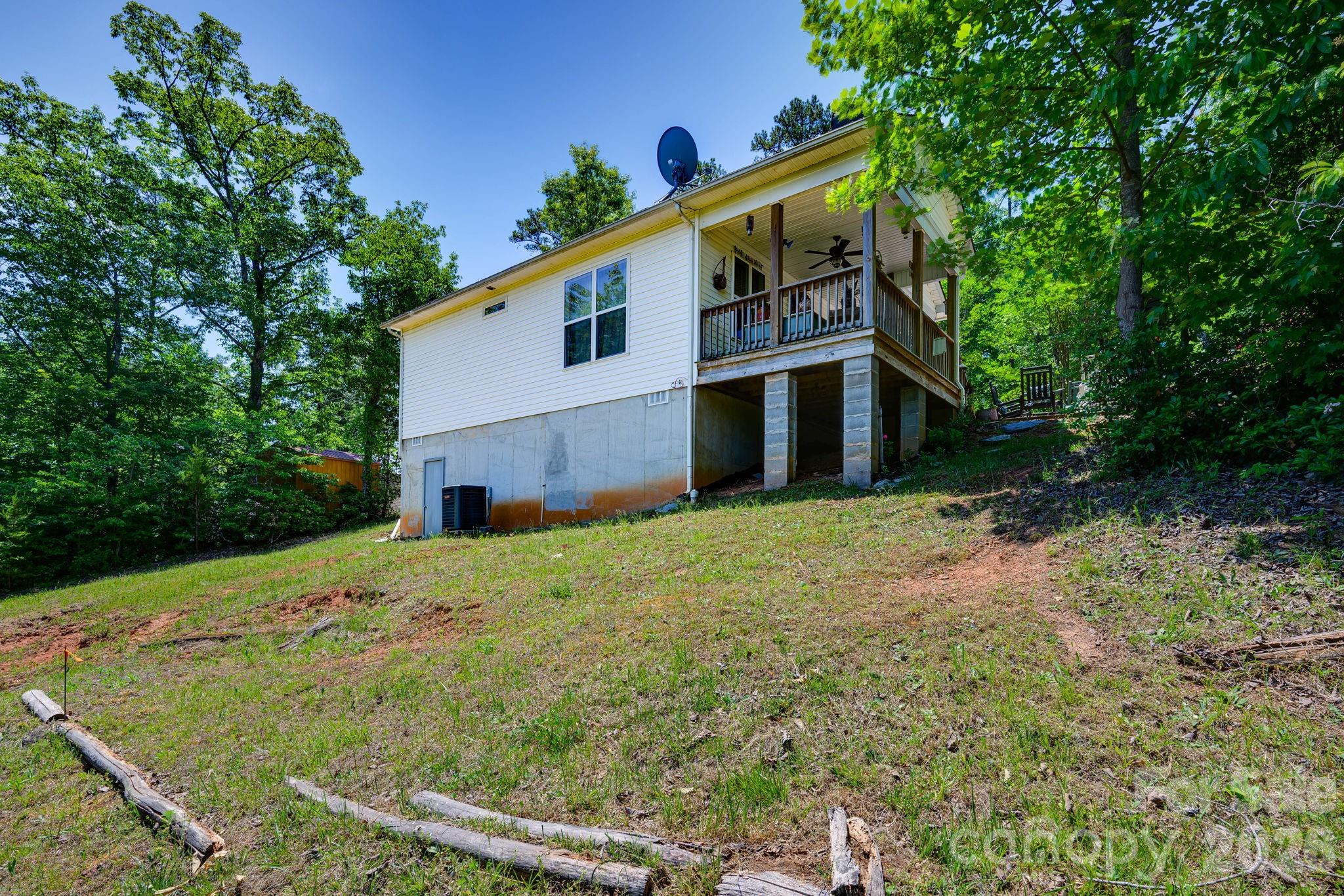419 Travelers Rest Lane