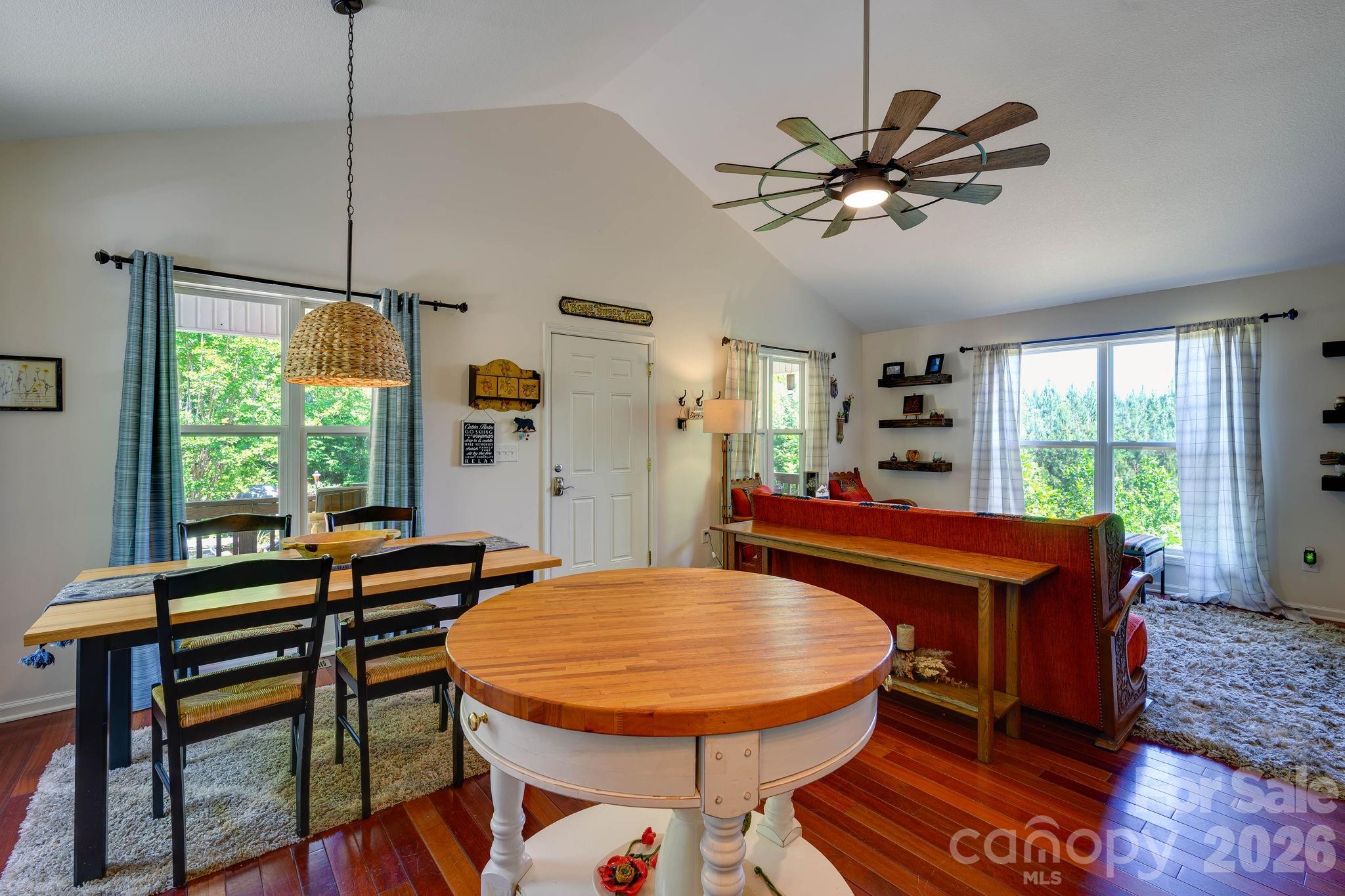 419 Travelers Rest Lane
