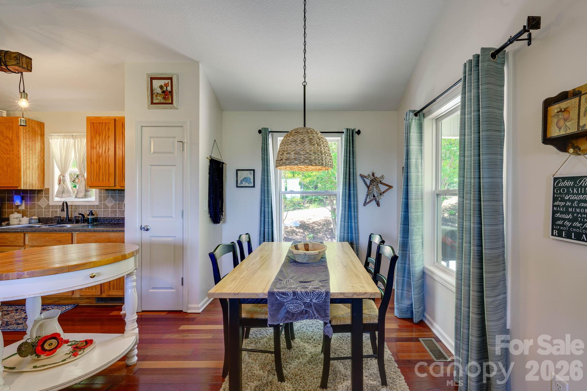 419 Travelers Rest Lane