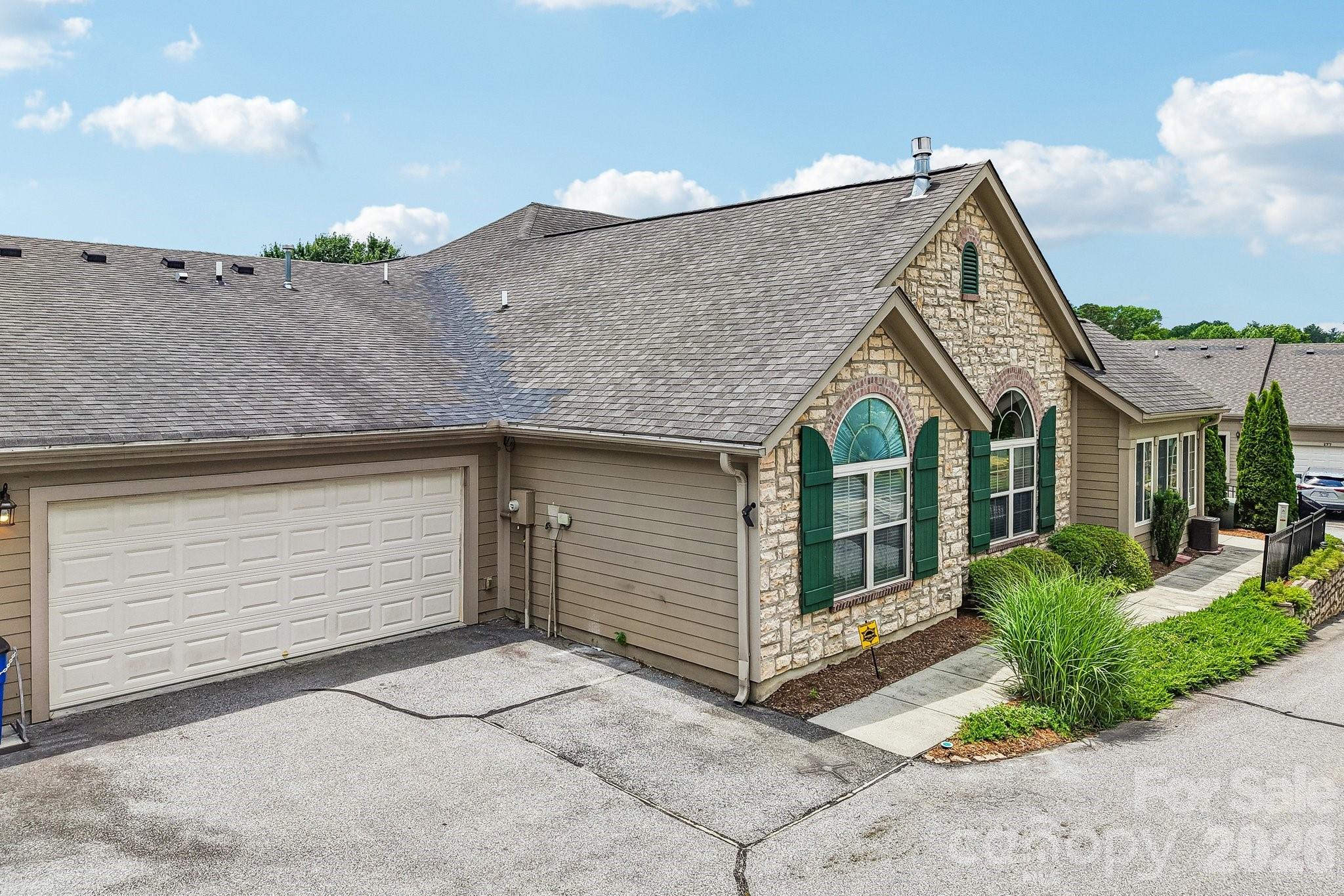 174 Summerfield Place