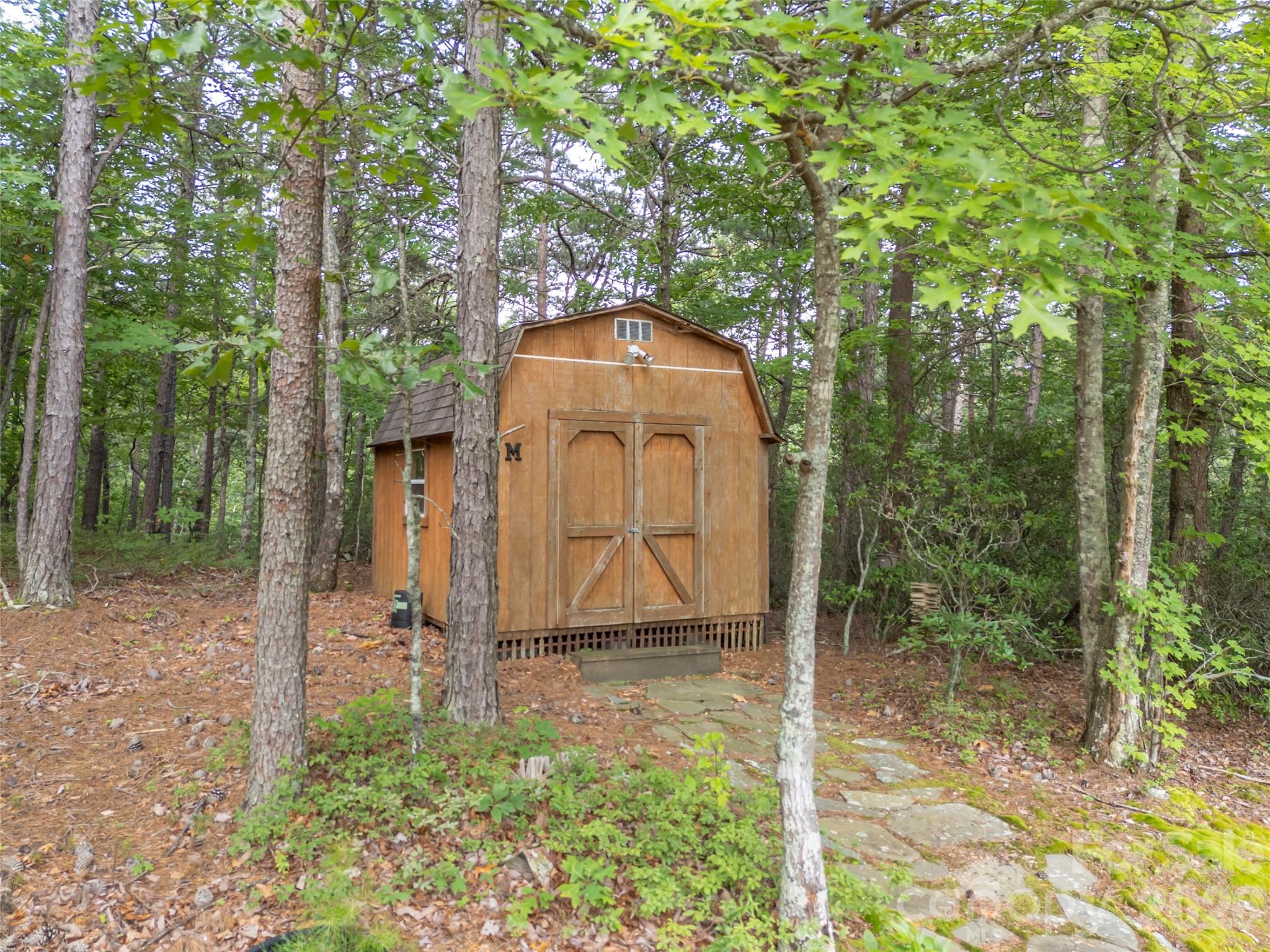 916 Fire Tower Road