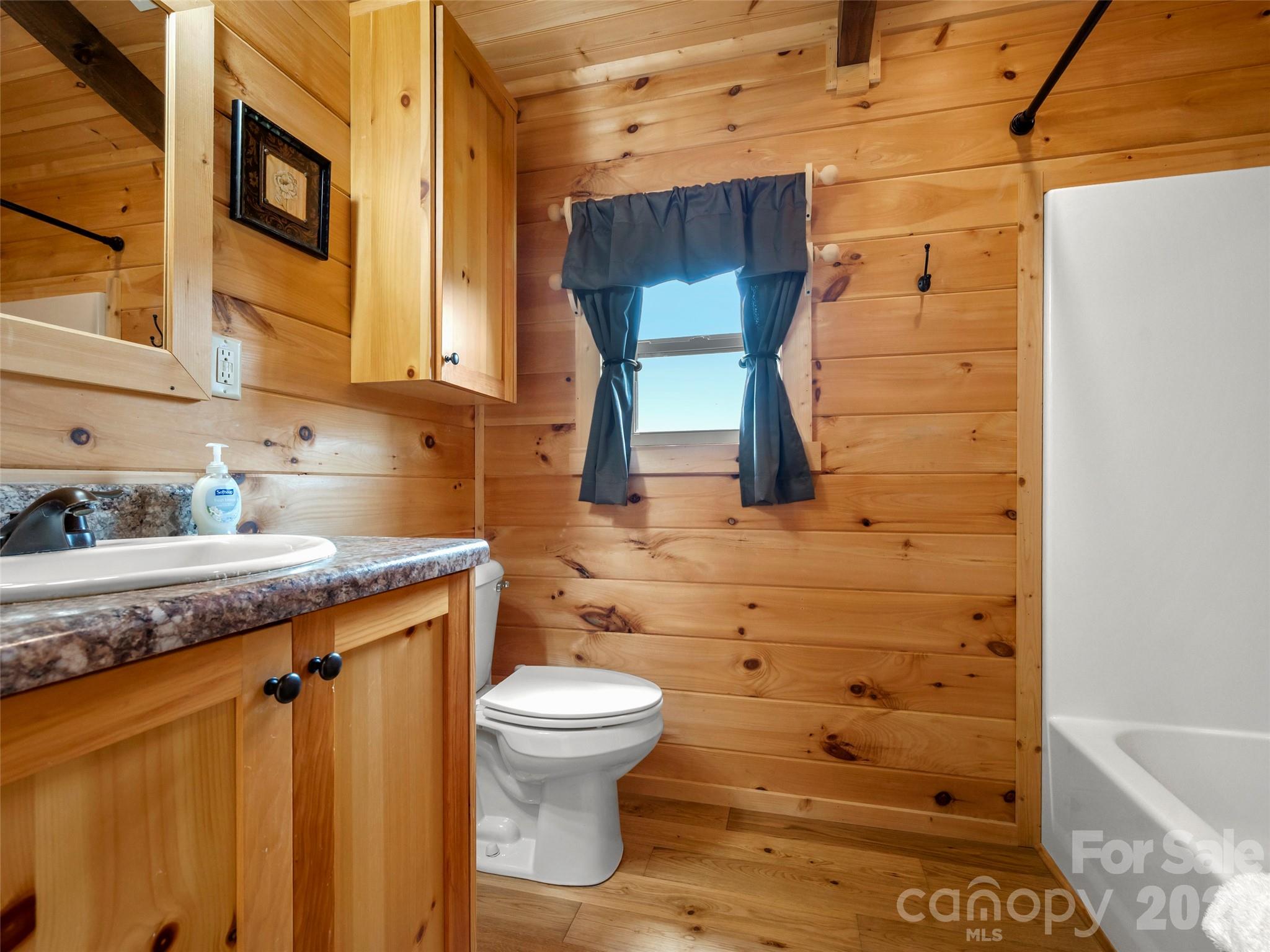 1217 Moore Road Unit: 70,80,90