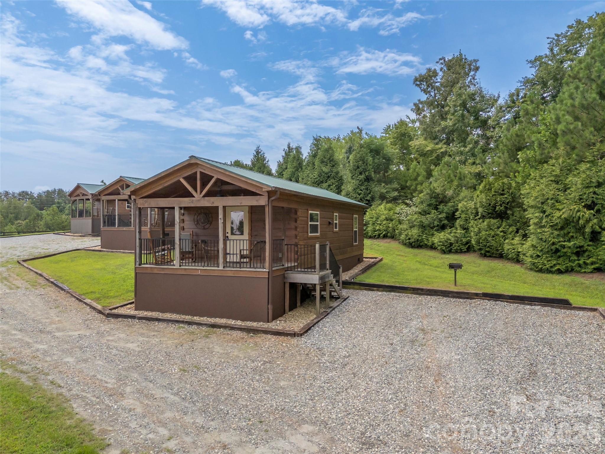 1217 Moore Road Unit: 70,80,90
