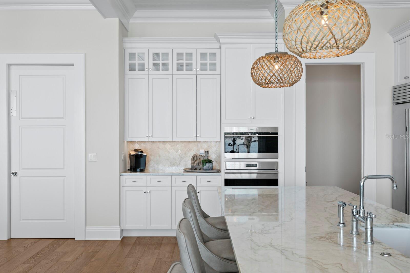 5110 W LONGFELLOW AVE