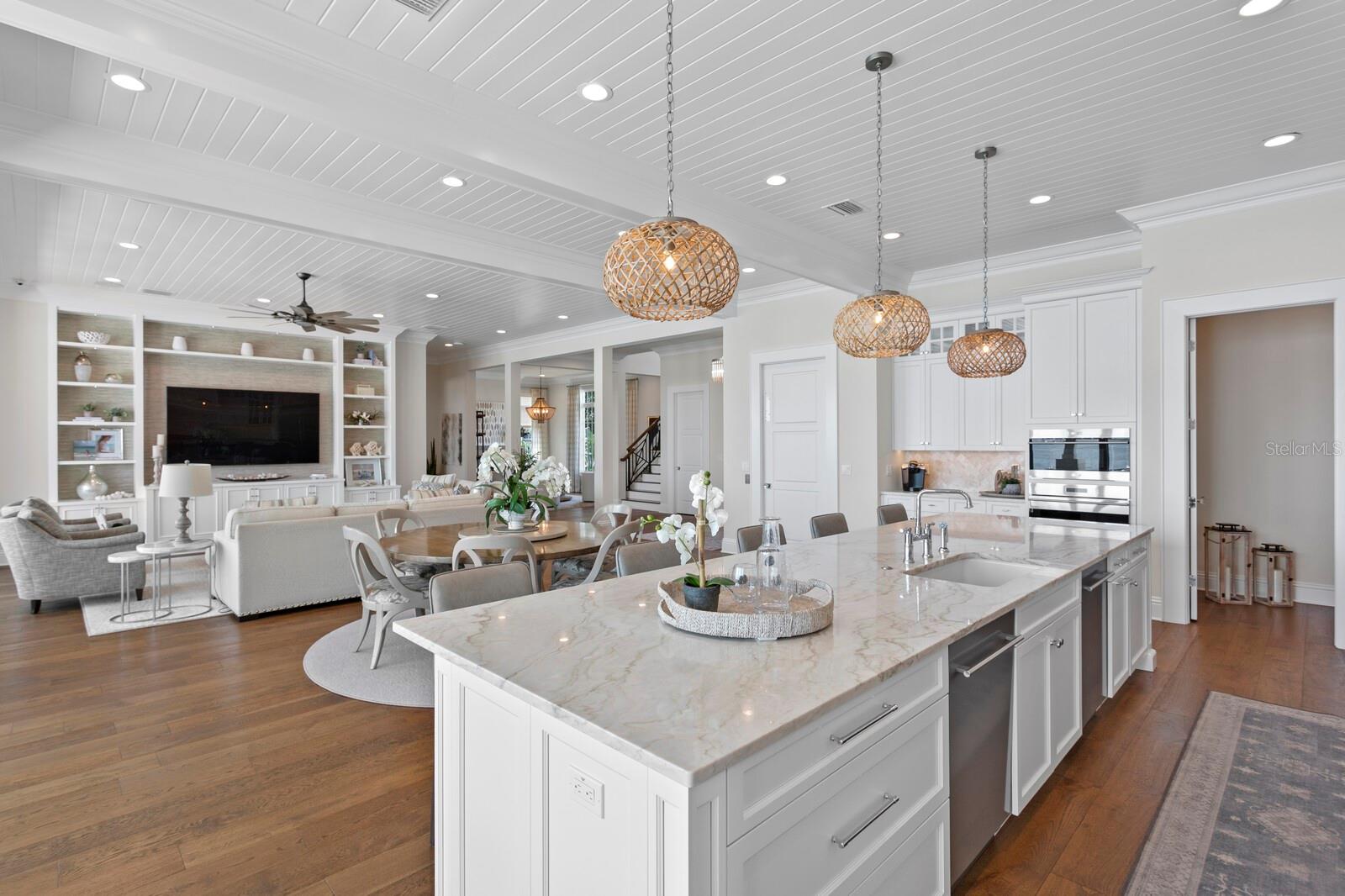 5110 W LONGFELLOW AVE