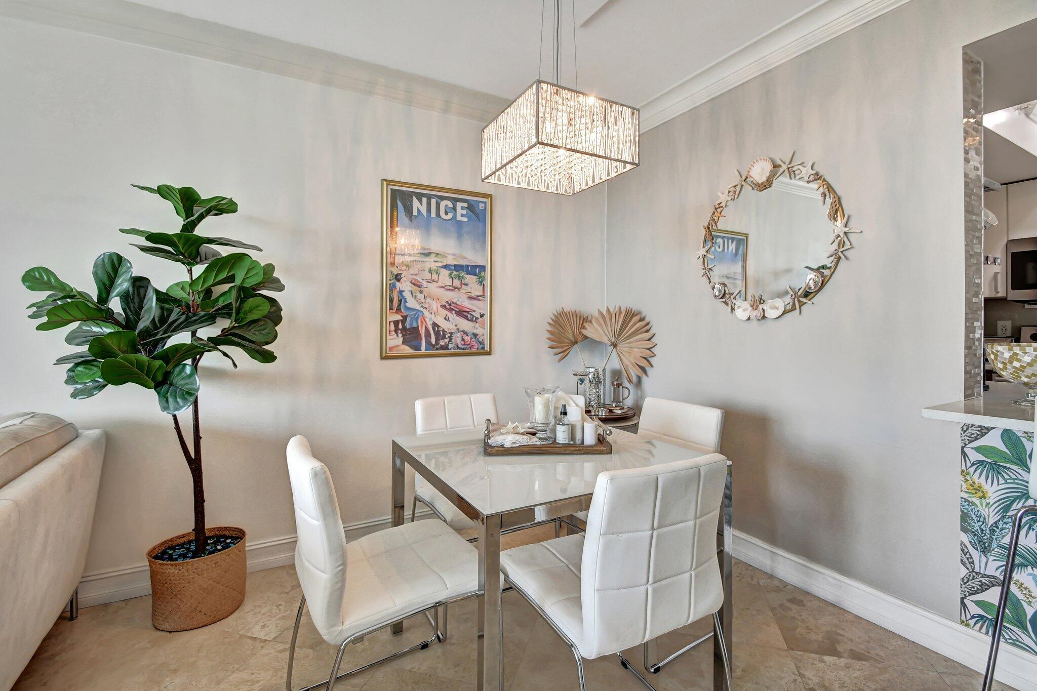 99 SE Mizner Boulevard 823