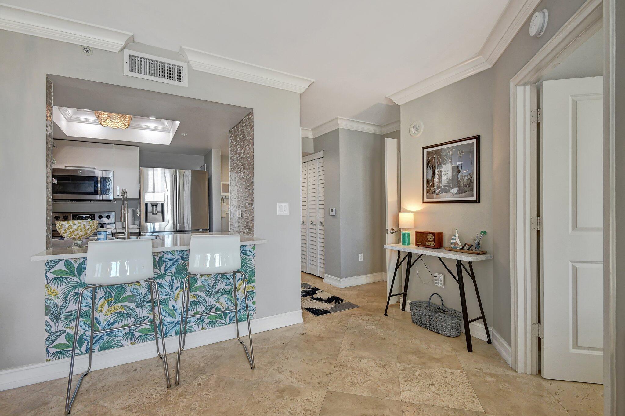 99 SE Mizner Boulevard 823
