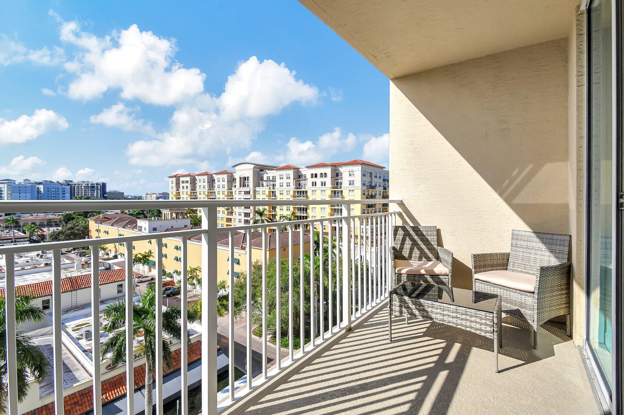 99 SE Mizner Boulevard 823