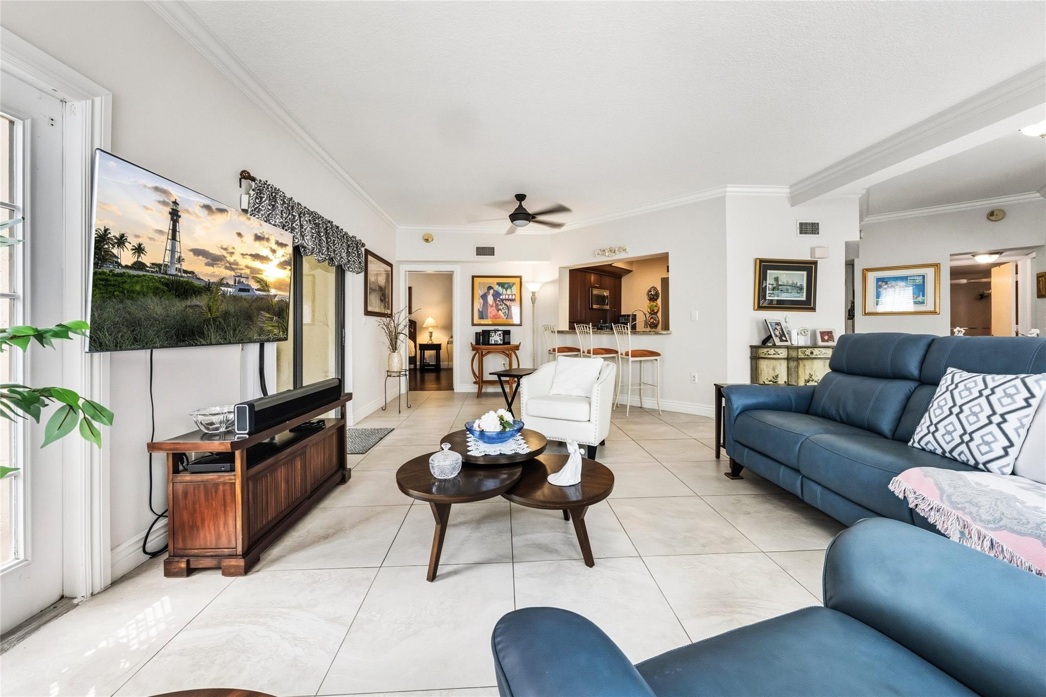 6606 Villa Sonrisa Drive 910