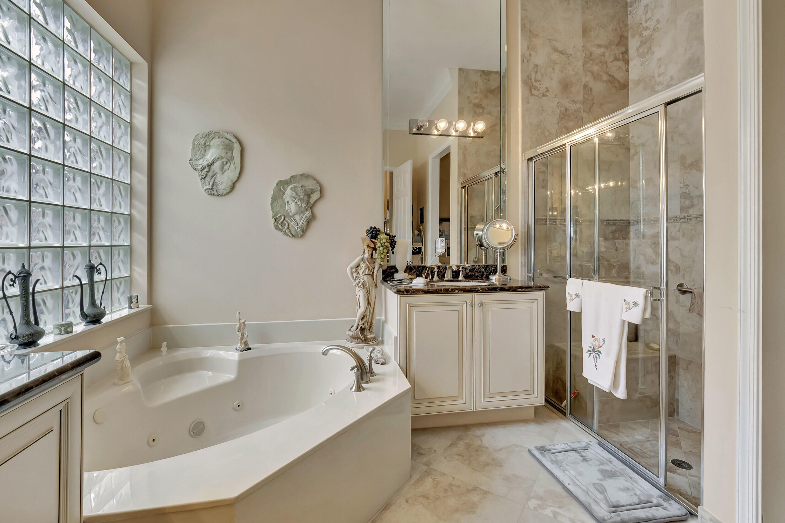 10862 Summerville Way