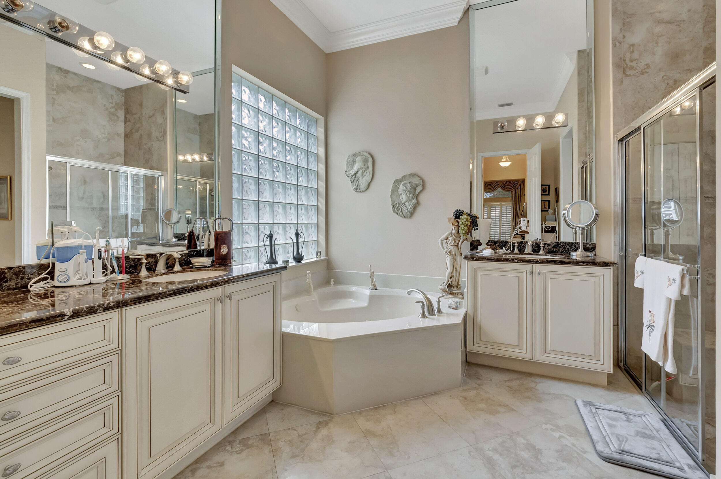 10862 Summerville Way