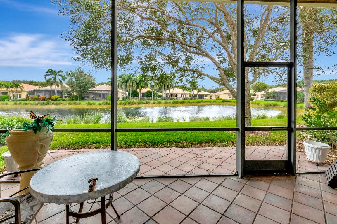 10862 Summerville Way