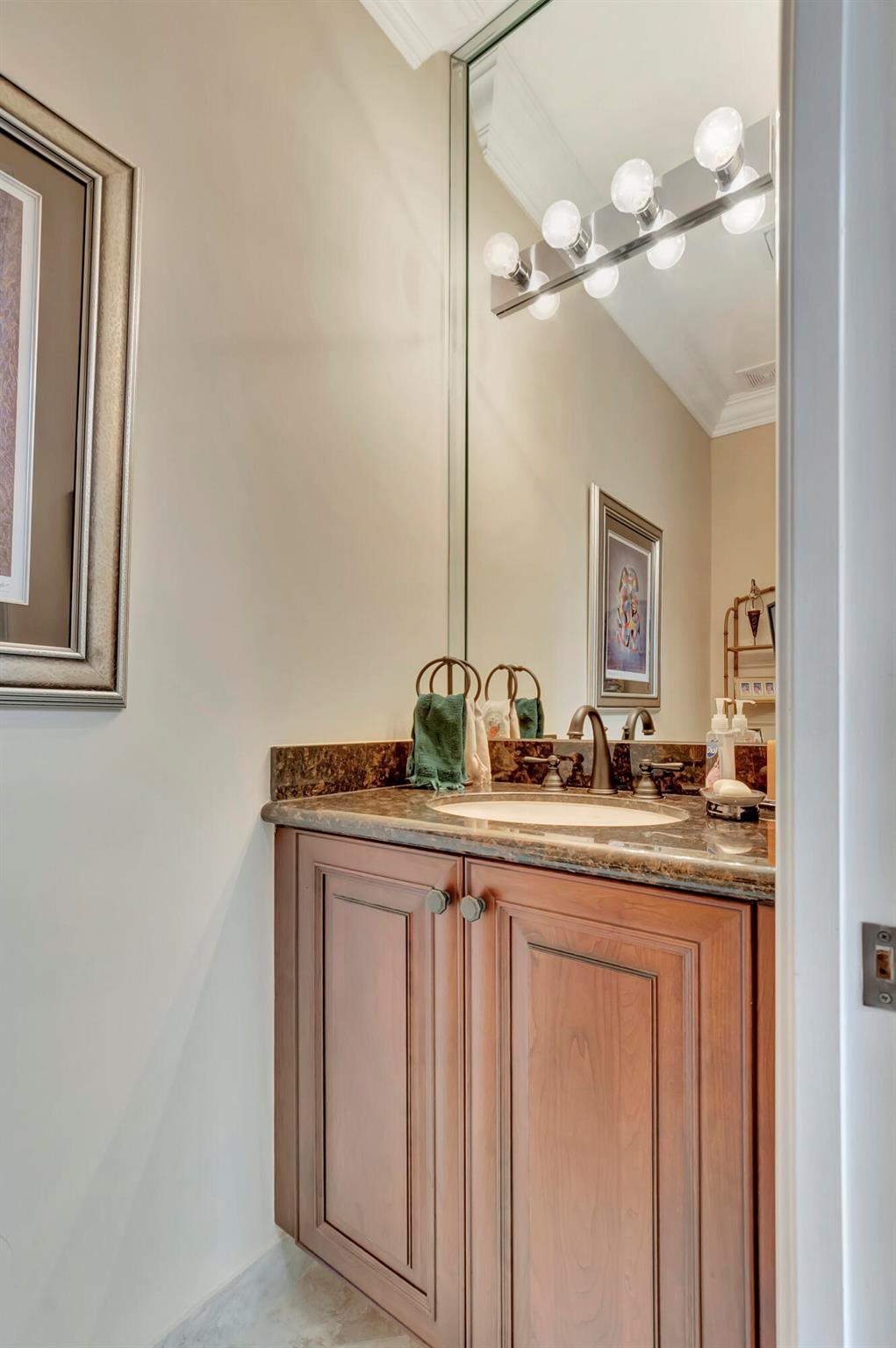 10862 Summerville Way