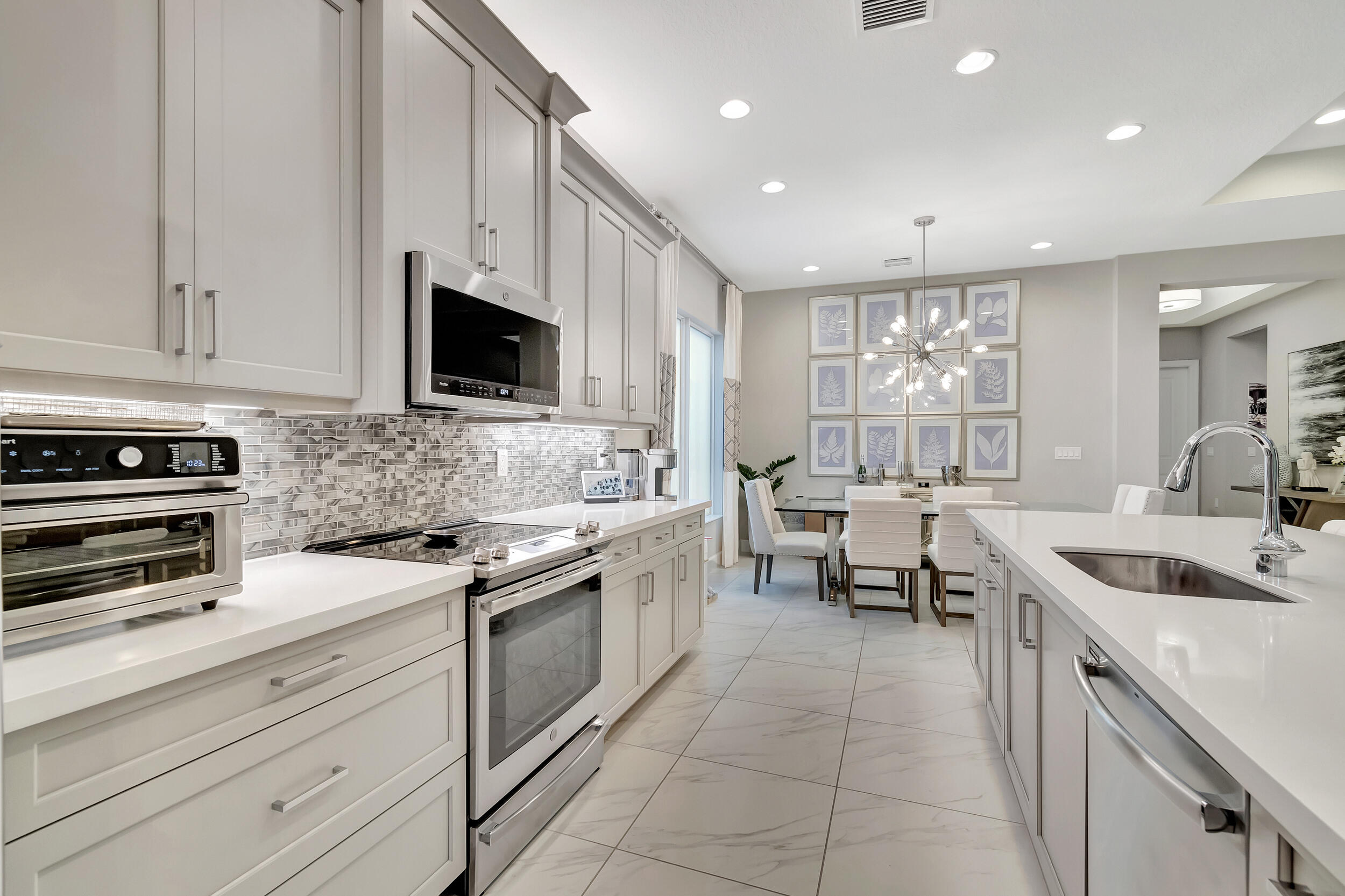 7963 Wildflower Shores Drive