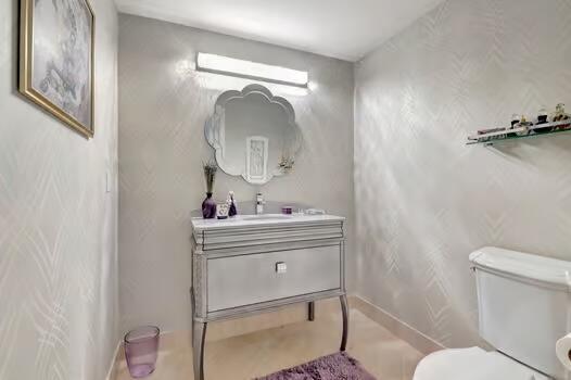 3720 S Ocean Boulevard 503