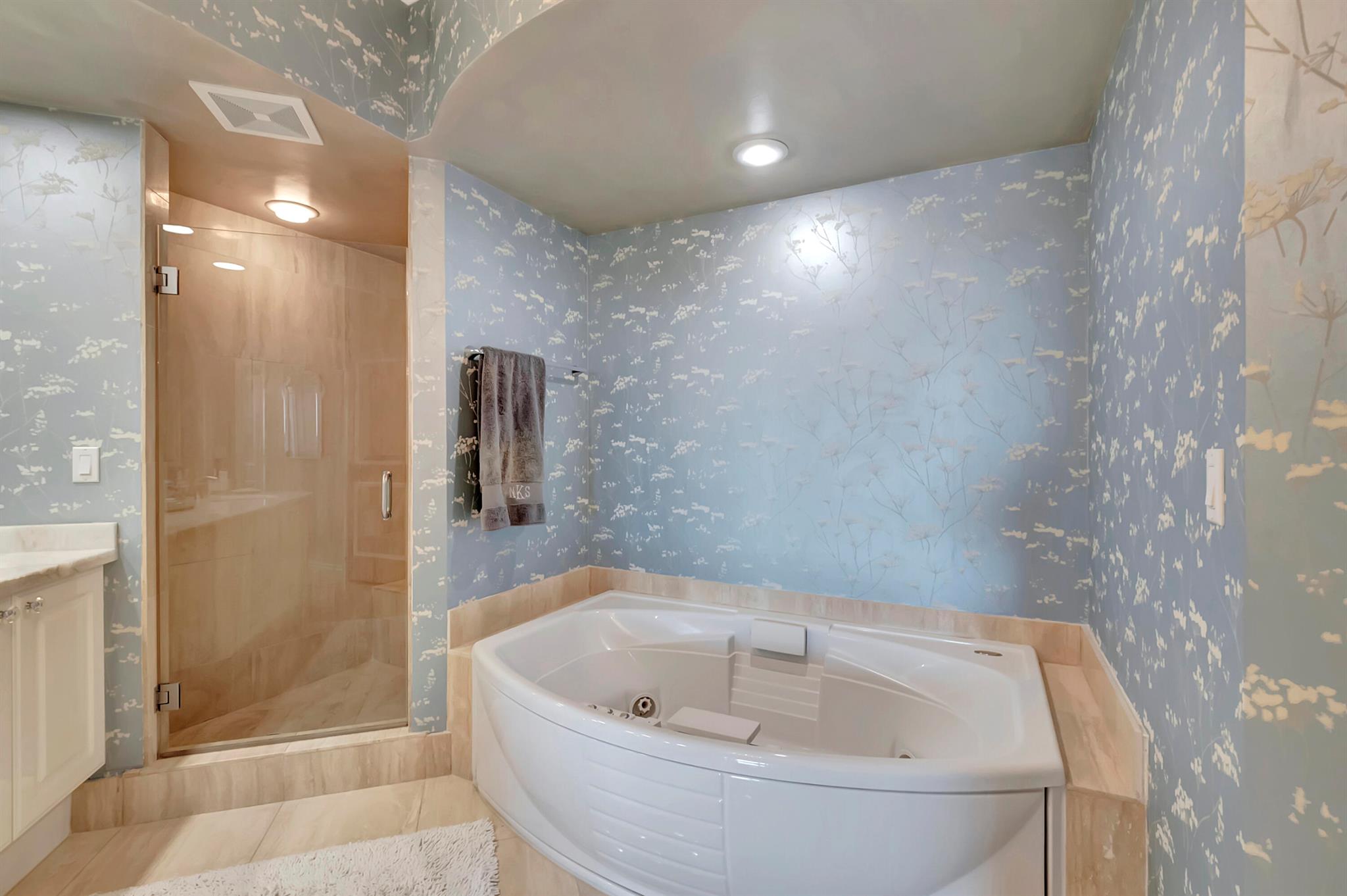 3720 S Ocean Boulevard 503