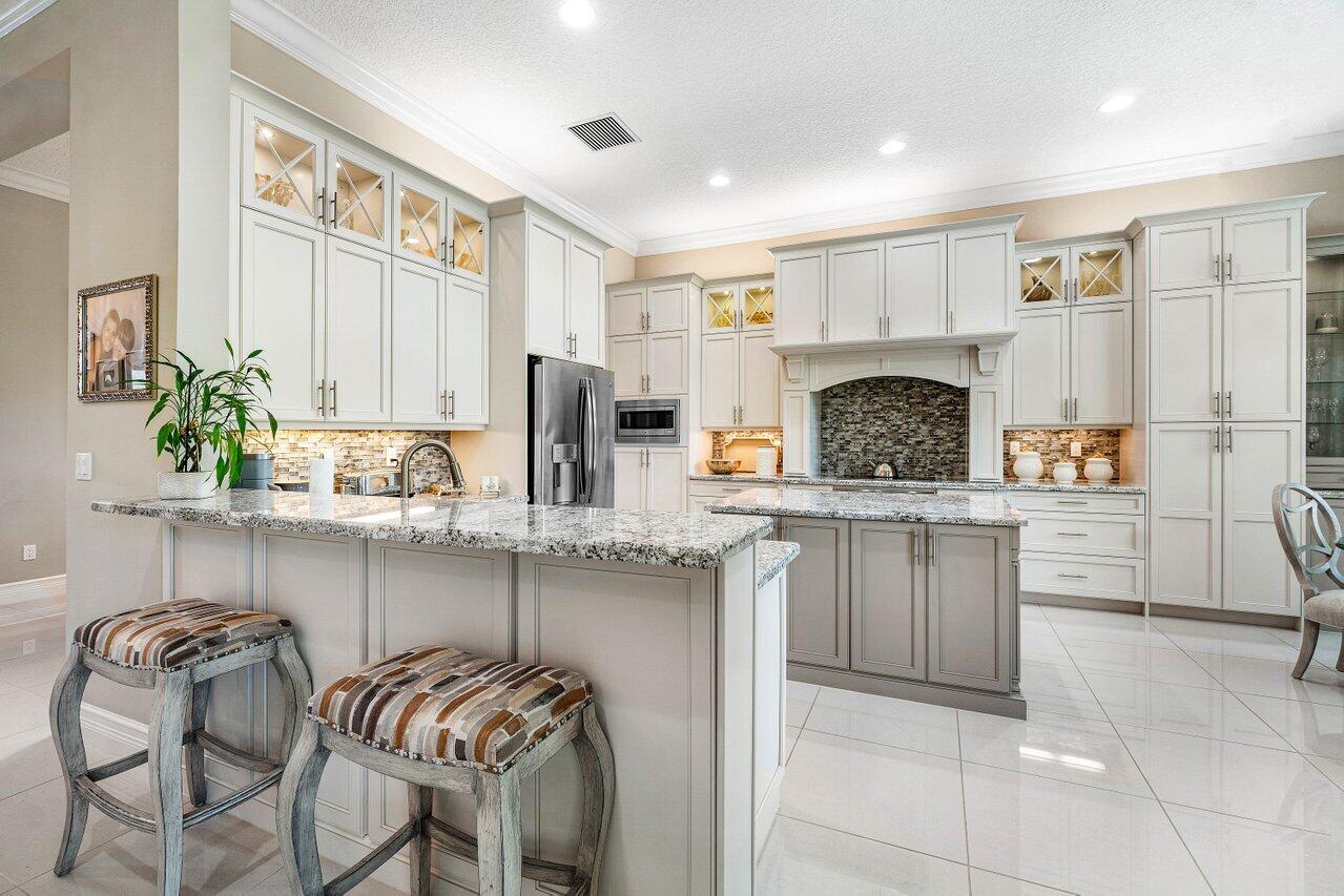 8849 Golden Mountain Circle
