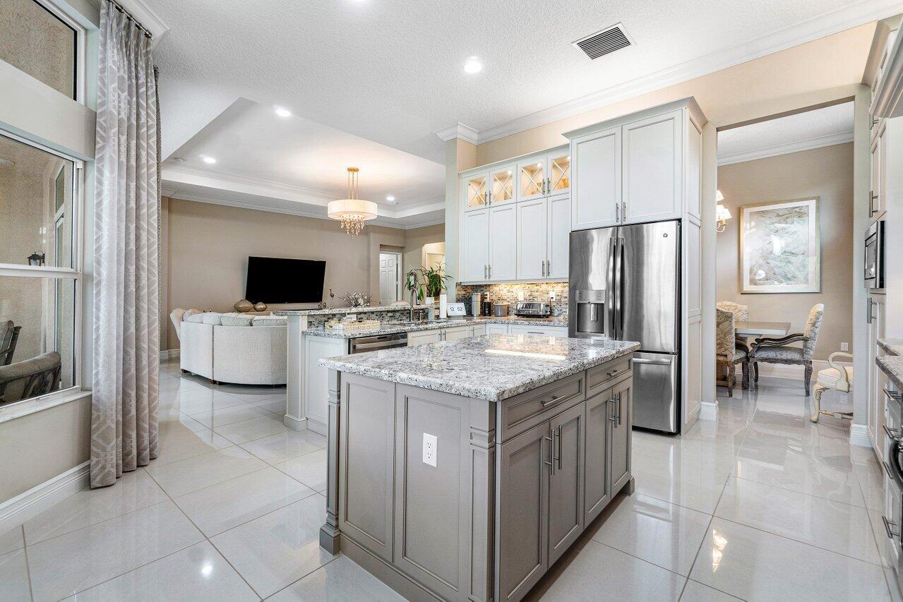 8849 Golden Mountain Circle